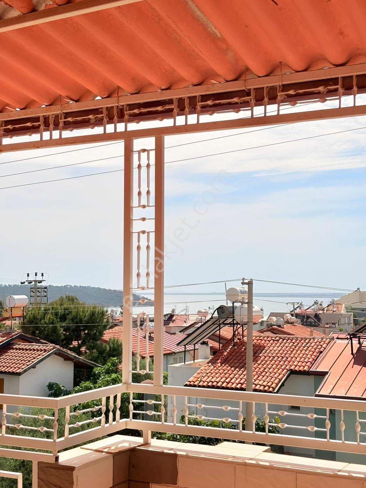 Didim Akbükte Parka Cepheli Ferah Yazlık - Görsel 12