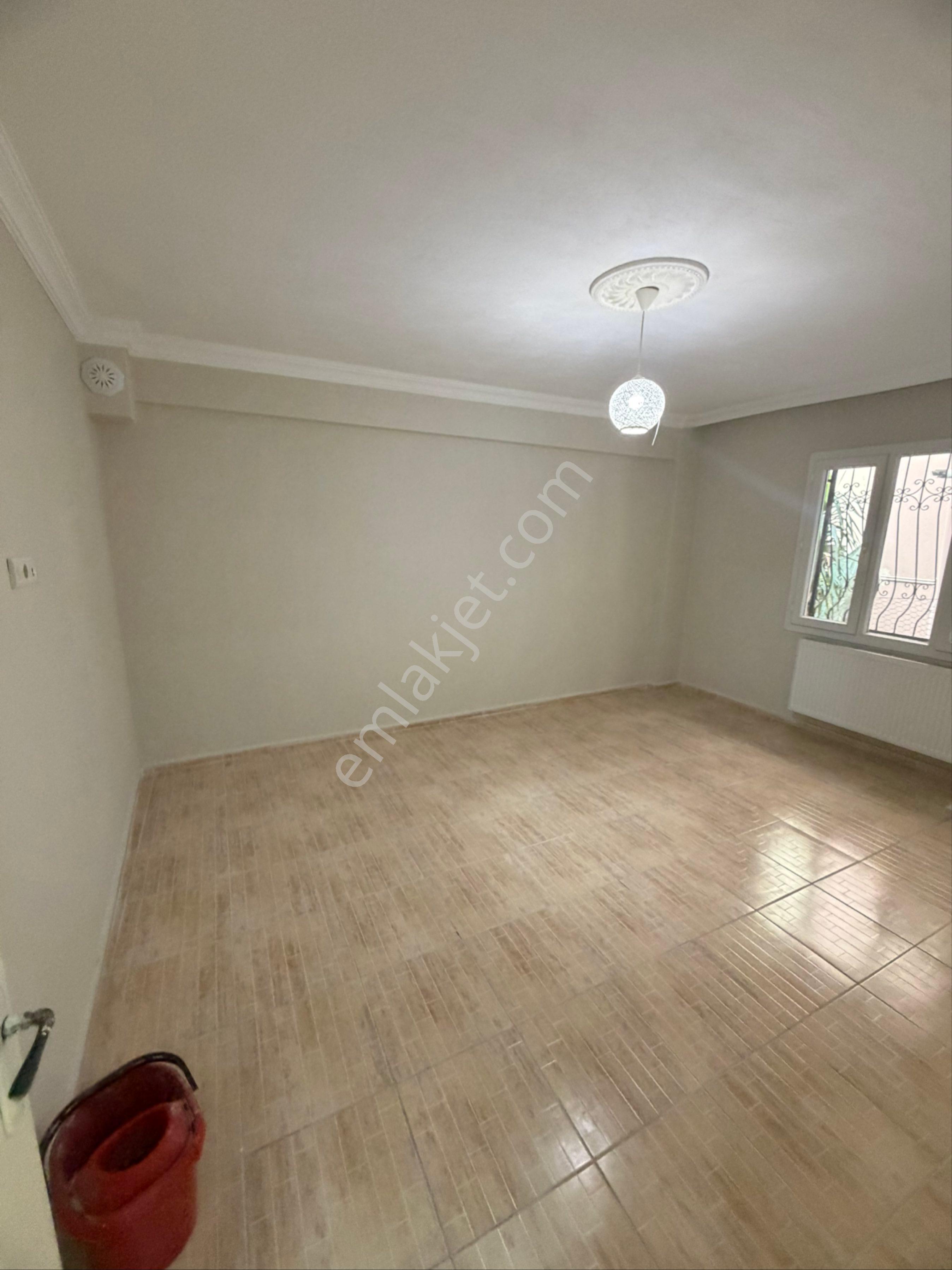 Bornova Yeni Mahallede Kiralık Daire - Görsel 13