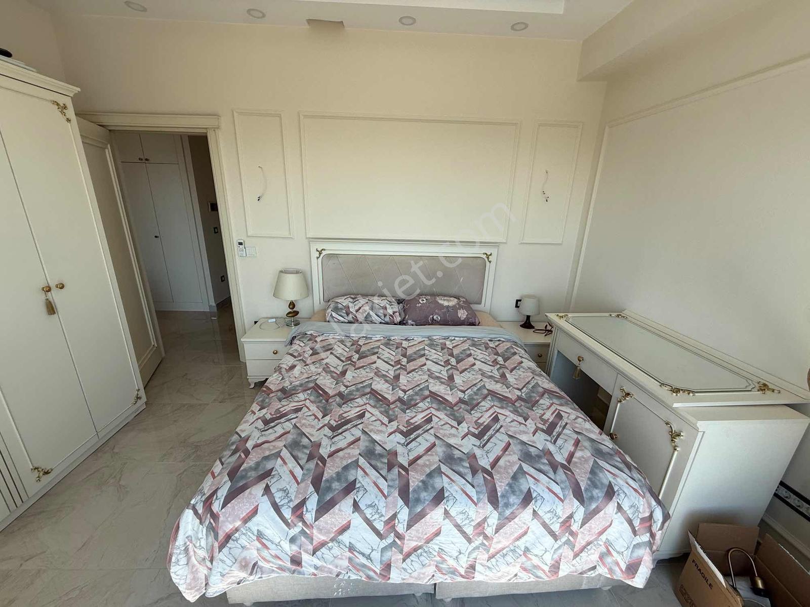 Venezia Da Şehir Mnz Full Eşyalı Oturuma Hazır 1+1 Daire - Görsel 32