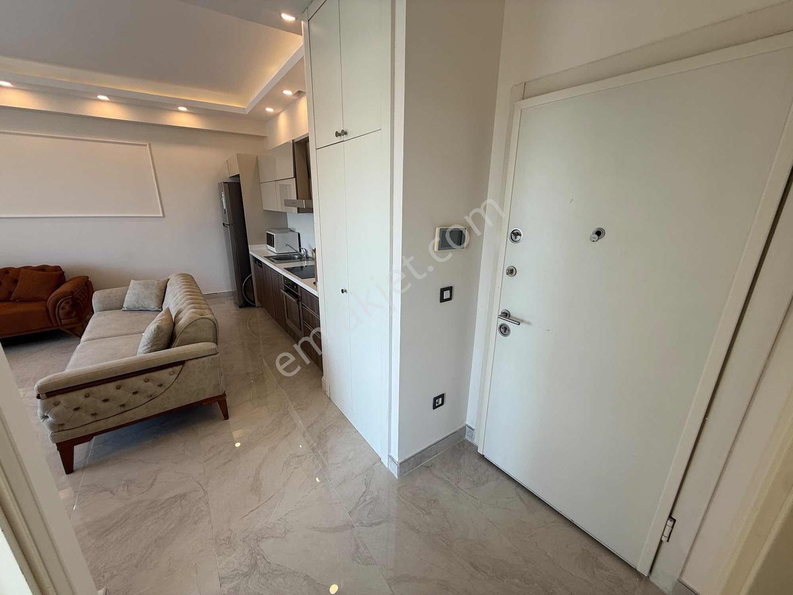 Venezia Da Şehir Mnz Full Eşyalı Oturuma Hazır 1+1 Daire - Görsel 3