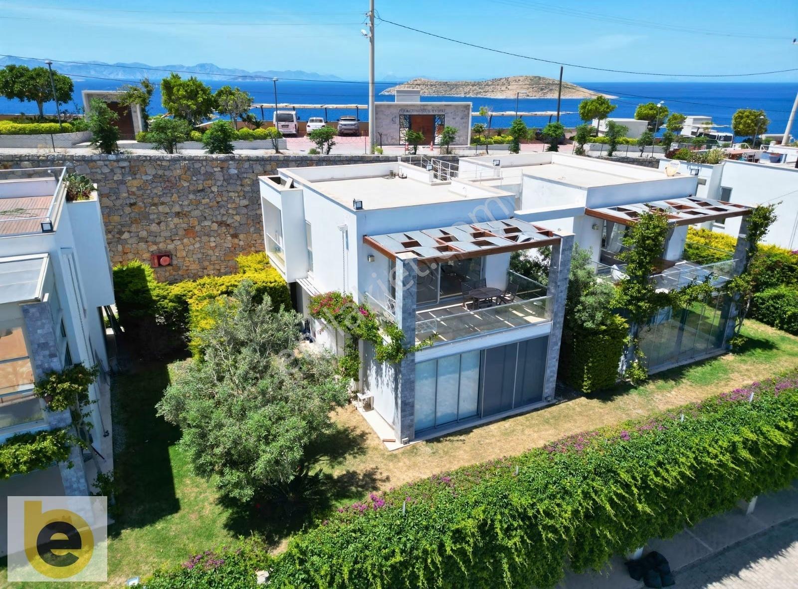 Koyunbaba'da Havuzlu Butik Sitede Deniz Manzaralı 2+1 Daire - Görsel 26