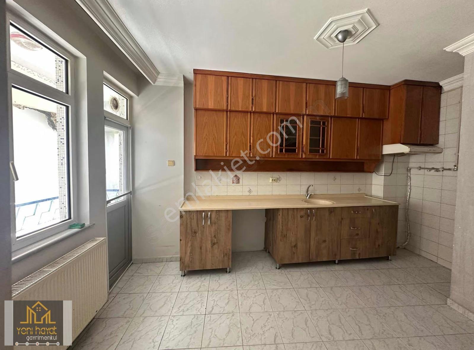 İlkadım Reşadiye Mahallesinde Kiralık 3+1 Daire - Görsel 7