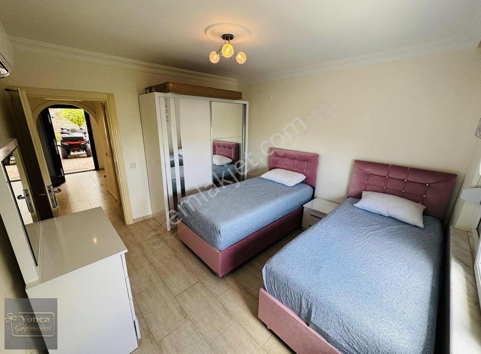 Alanya Tepe Mah 3+1 İkiz Villa Havuzlu Bahçeli.... - Görsel 18