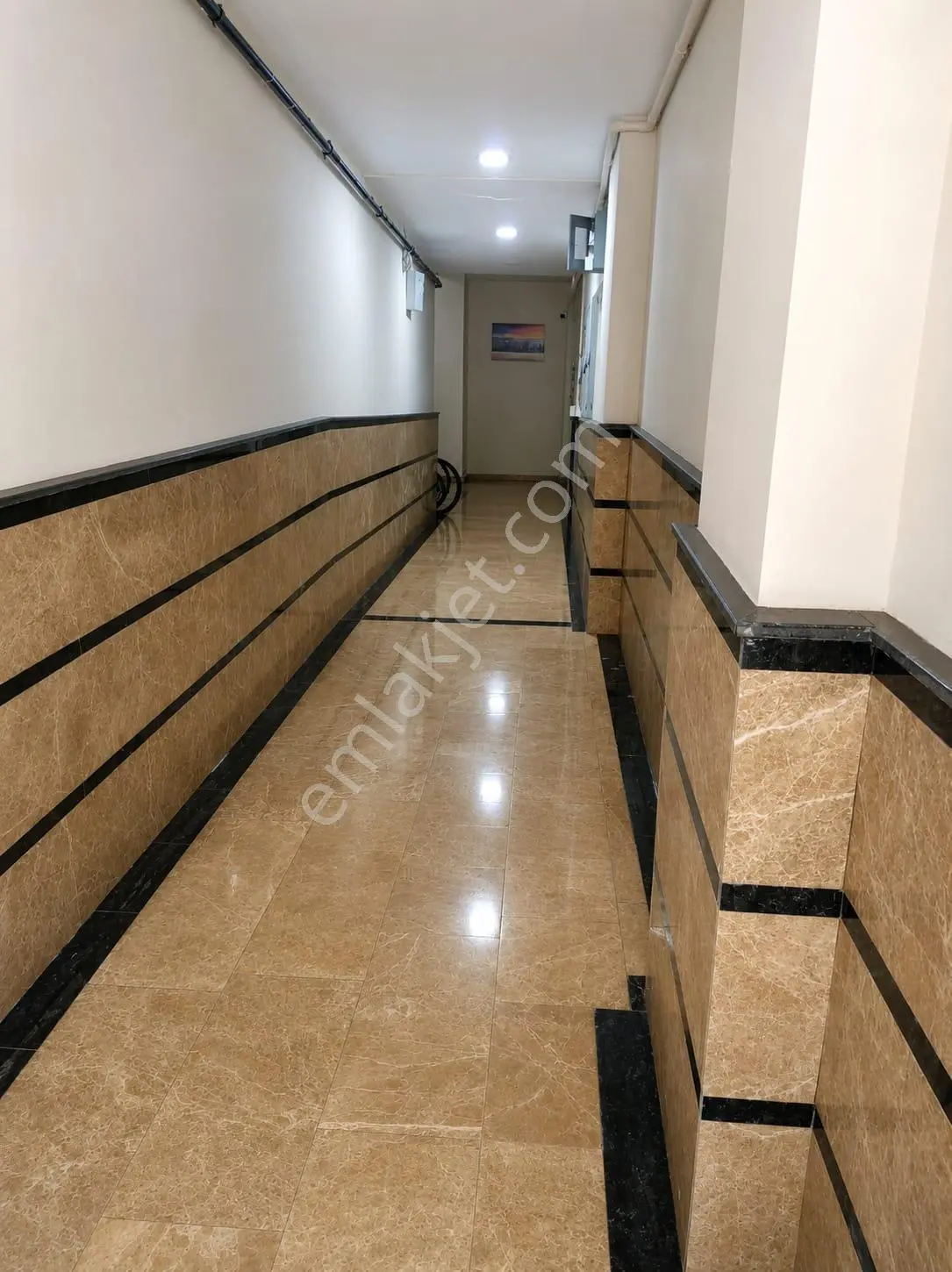 Gökay Emlaktan Merkez Cami Yakını 2+1 Daire 3 Kat - Görsel 4