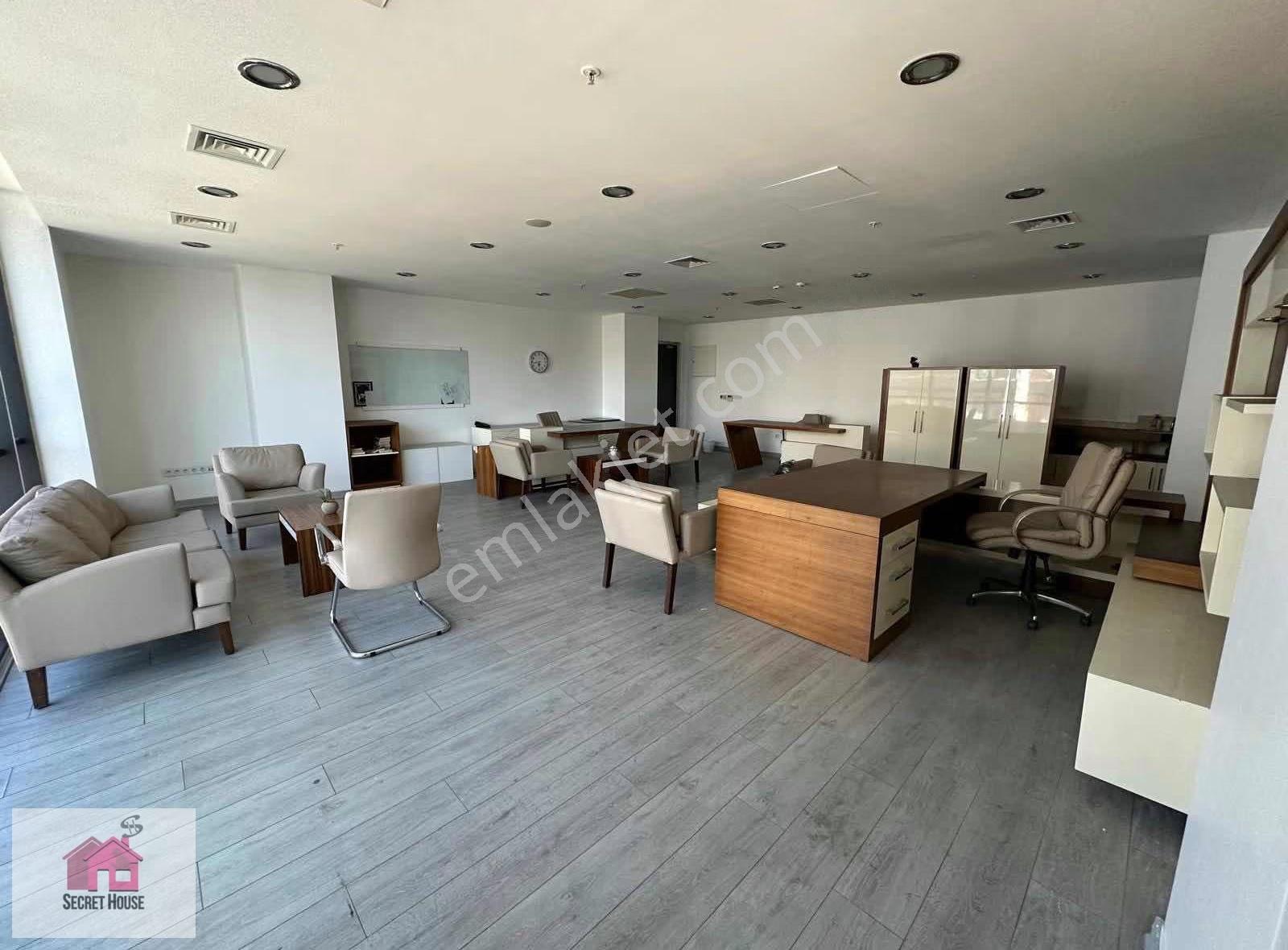 Secret House'dan Prejtijli Lokasyon Varyap Plaza Eşyalı Ofis - Görsel 11
