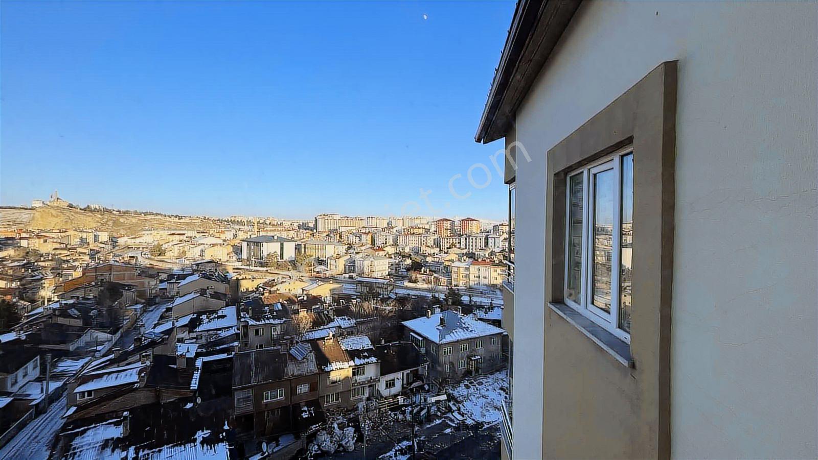 Atacan'dan Ferhatbostan Mahallesinin Tam Merkezinde | Eşsiz 5+2 - Görsel 20
