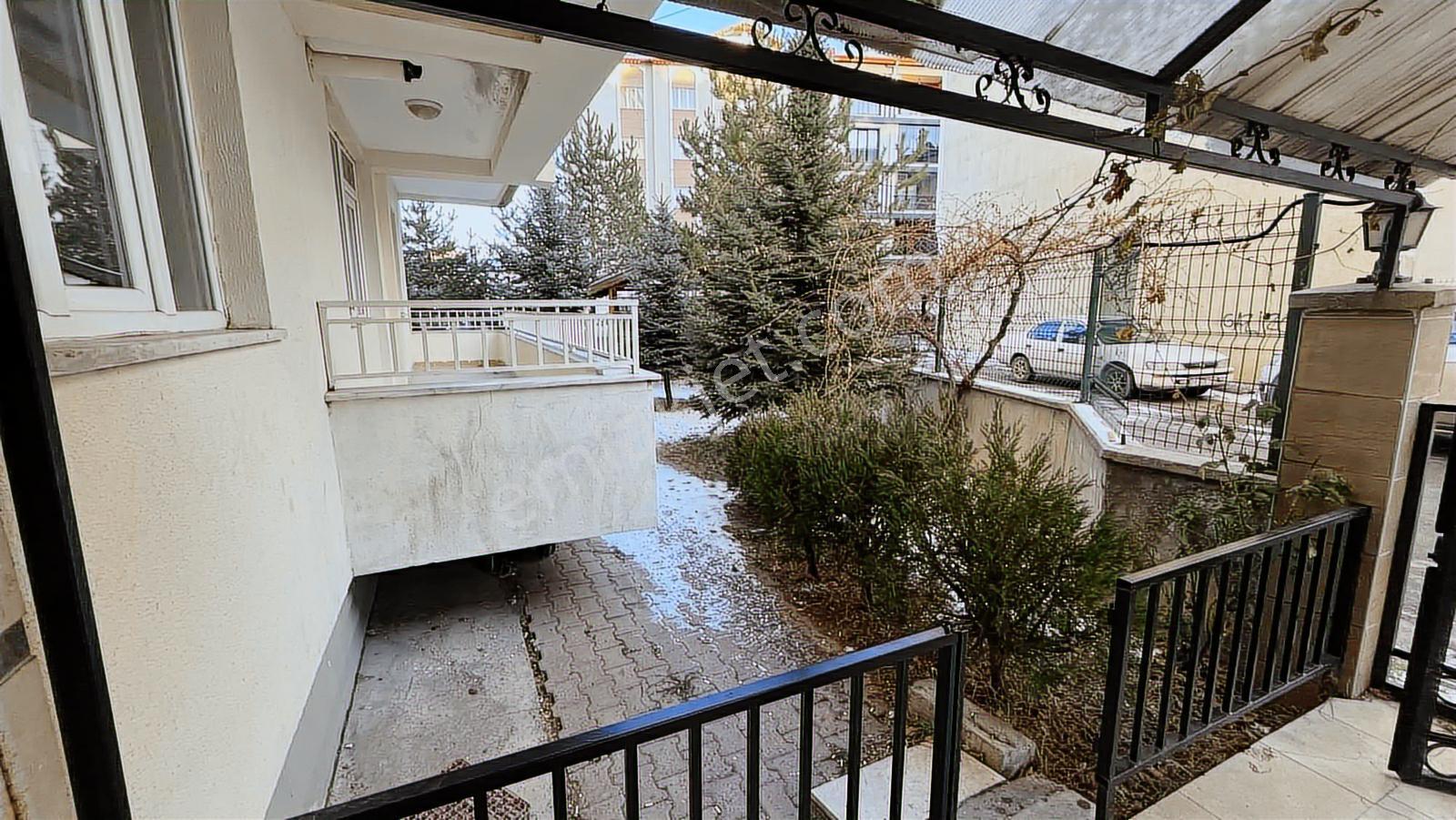 Atacan'dan Ferhatbostan Mahallesinin Tam Merkezinde | Eşsiz 5+2 - Görsel 11