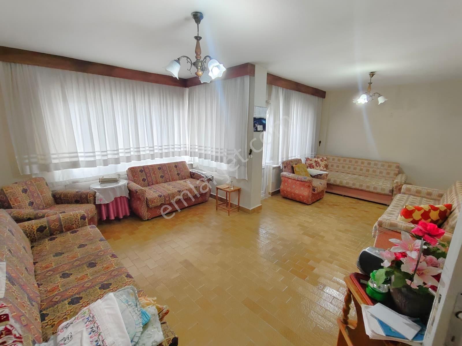 Güzelyalı Merkezde Satılık 2+1 Fırsat Daire - Görsel 14