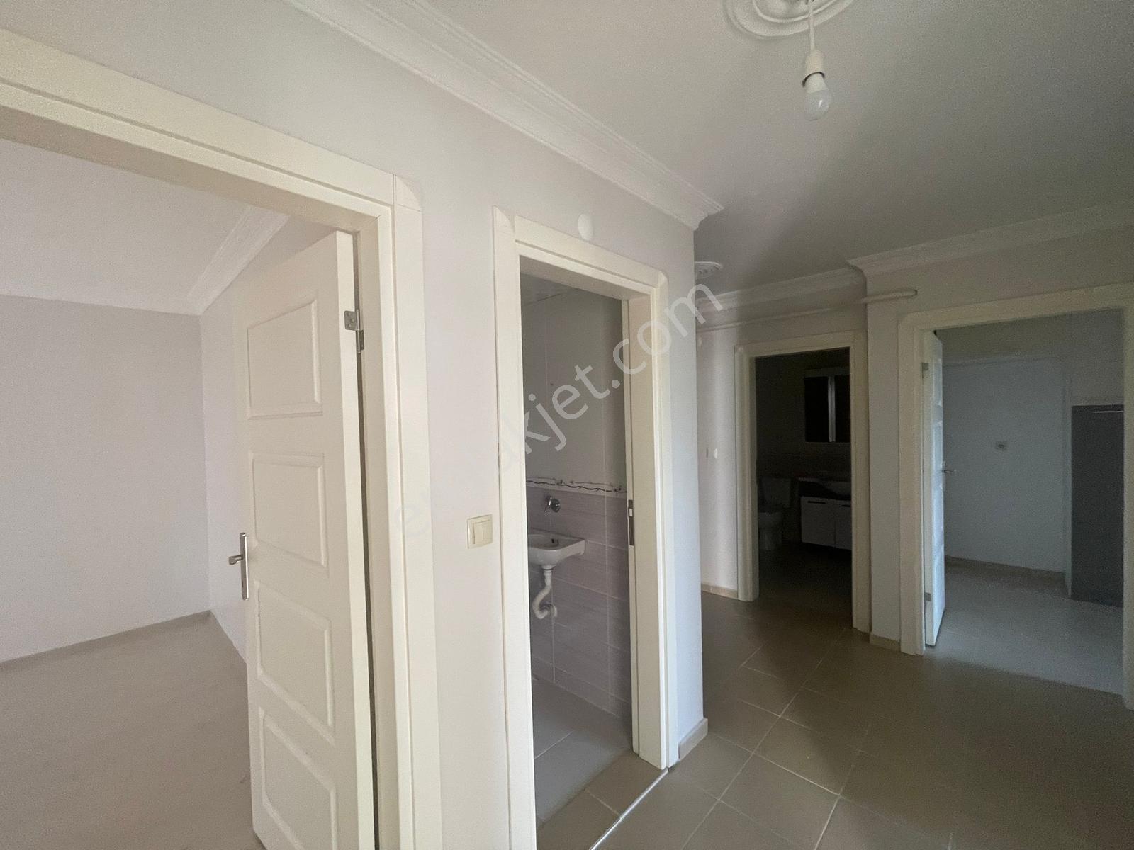 Y.yıl Mahallesinde Kiralık Site İçinde 3+1 Geniş Daire - Görsel 26