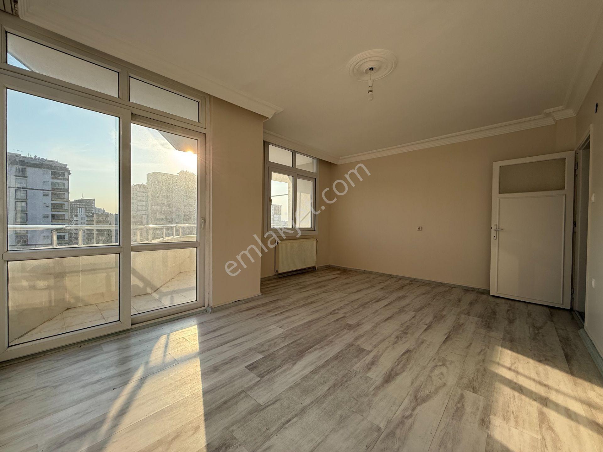Süleyman Demirel Blv Yeşil Fırın Yakını 3+1 165 M2 Doğalgazlı Kiralık Daire - Görsel 16