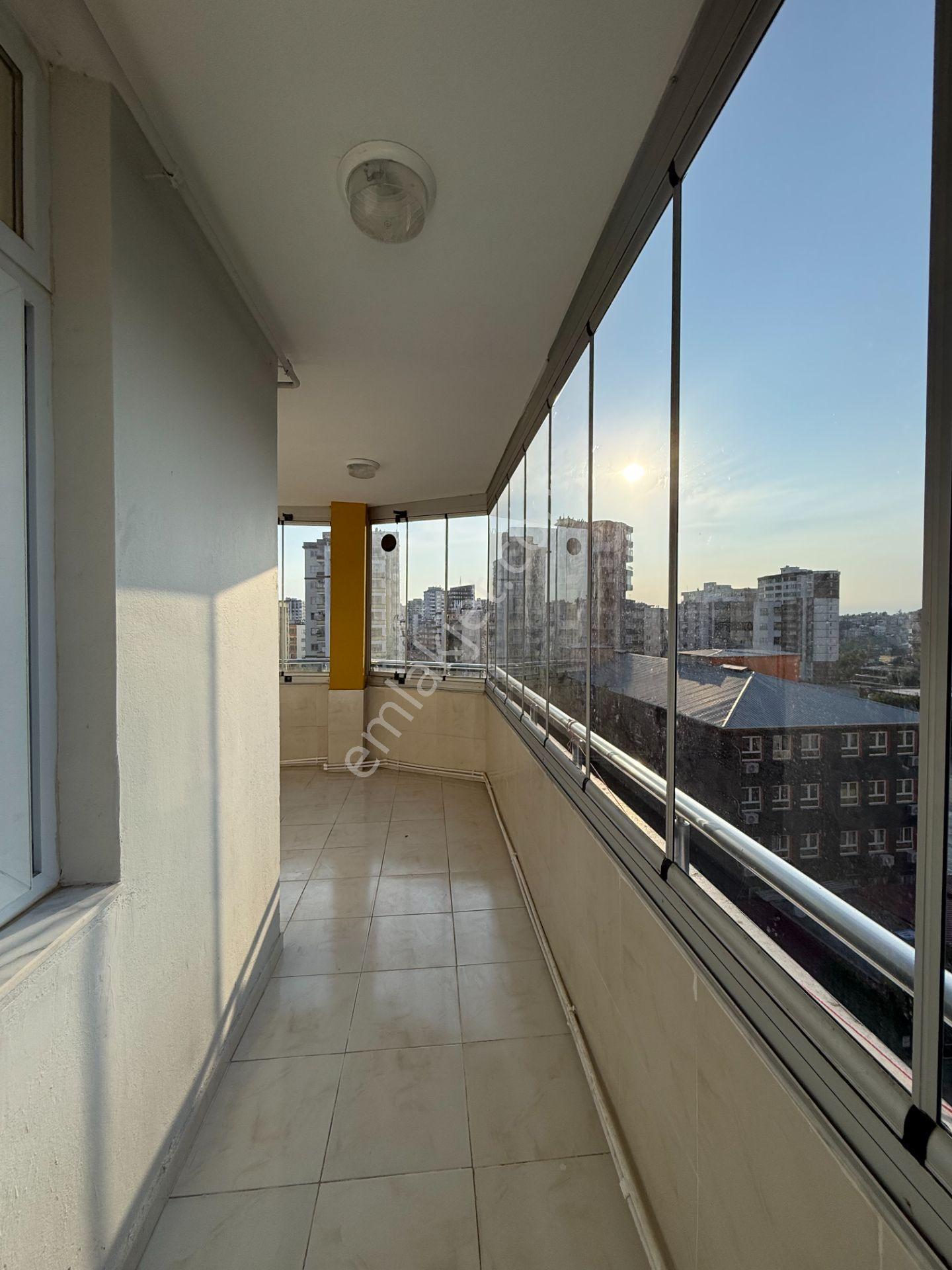 Süleyman Demirel Blv Yeşil Fırın Yakını 3+1 165 M2 Doğalgazlı Kiralık Daire - Görsel 9
