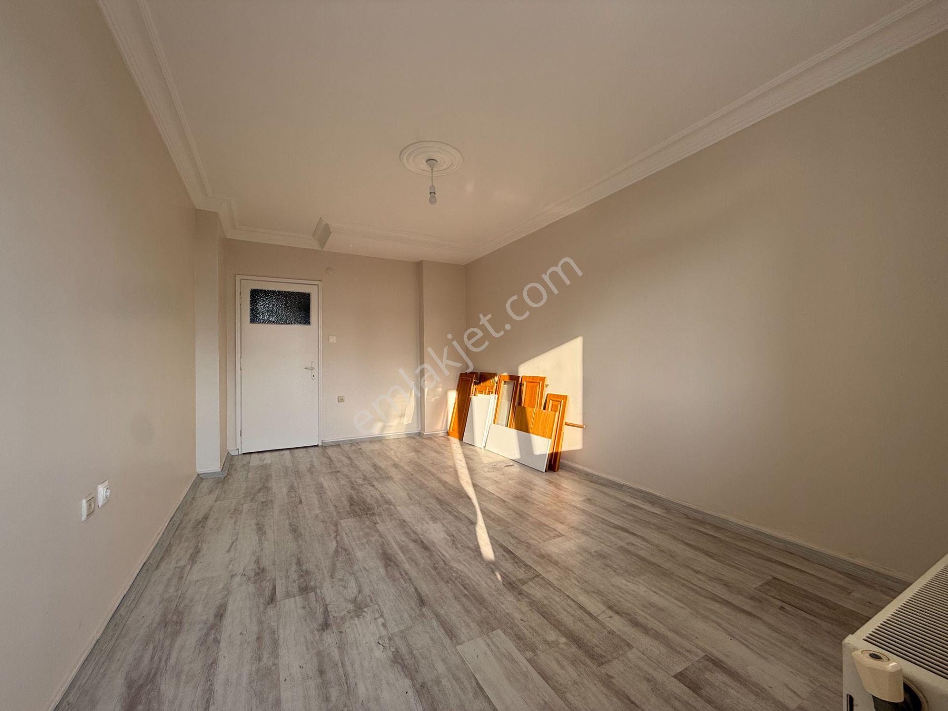 Süleyman Demirel Blv Yeşil Fırın Yakını 3+1 165 M2 Doğalgazlı Kiralık Daire - Görsel 10