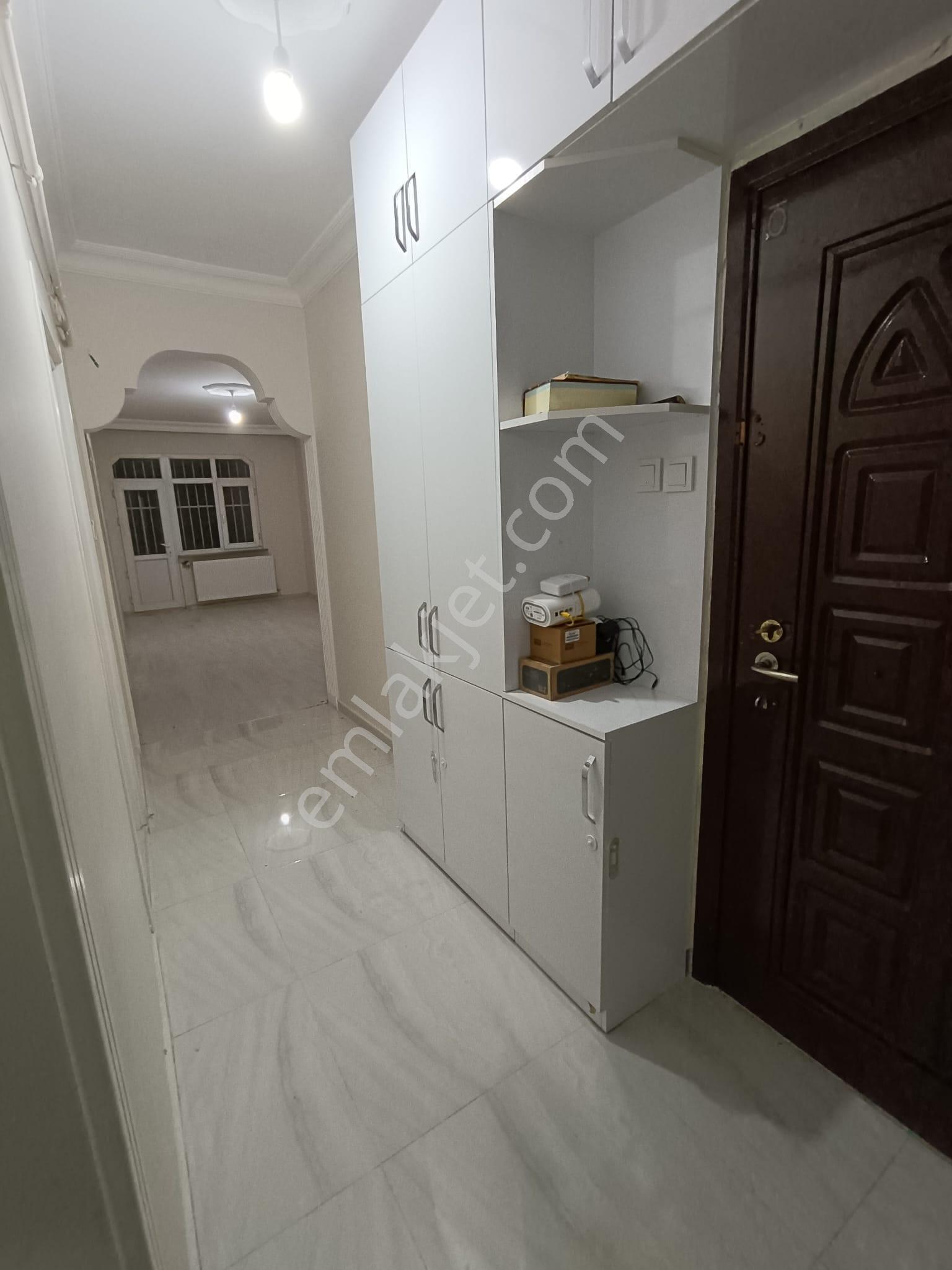 Merkezi Konumda I Komple Yenilenmiş I Geniş Balkonlu | 110 M2
