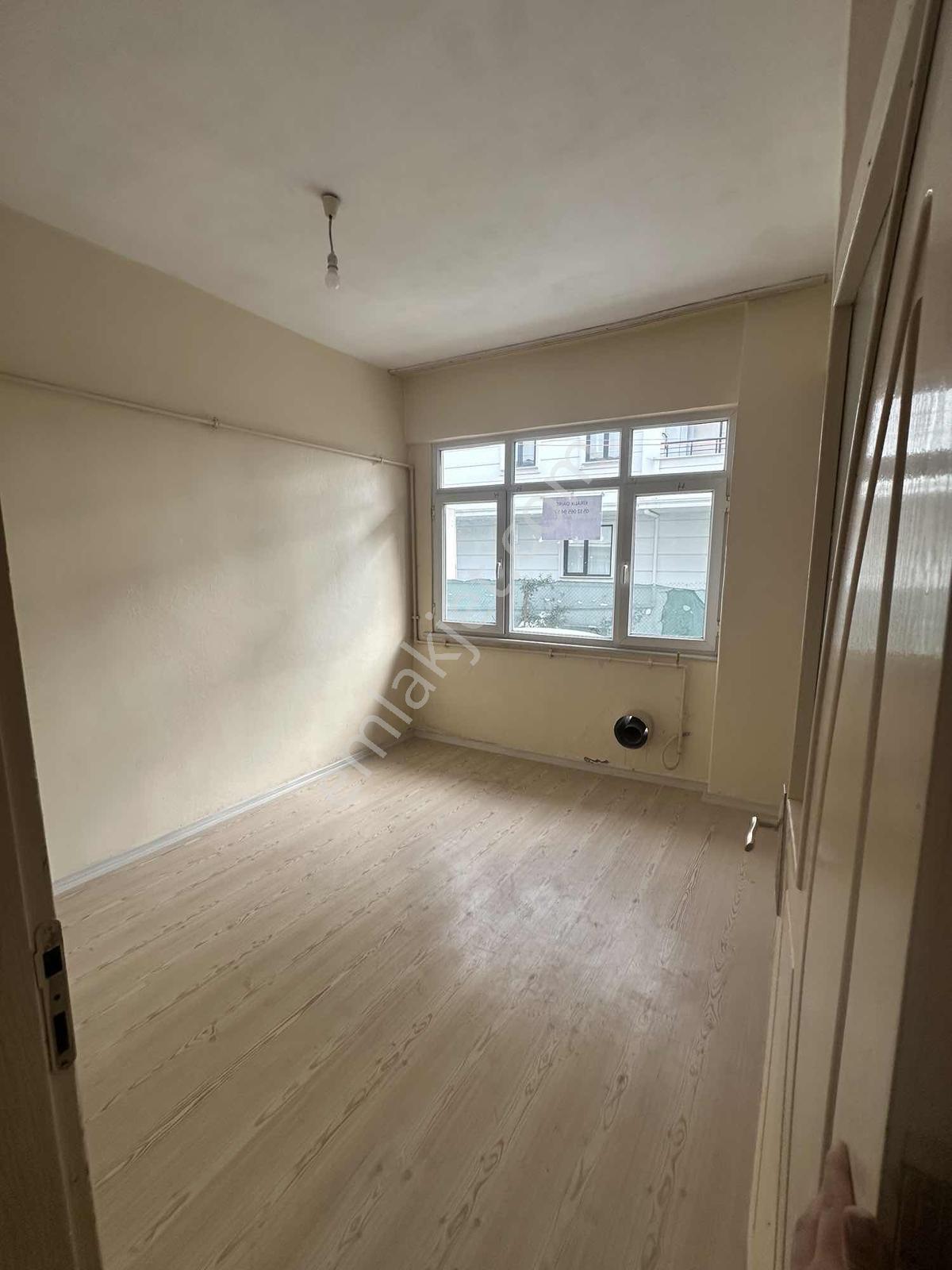 Arnavutköy Taşoluk Mahallesinde Kiralık 1+1 Düz Giriş Daire - Görsel 11