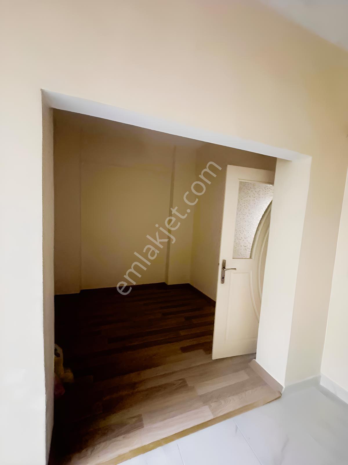 Arnavutköy Taşoluk Mahallesinde Kiralık 1+1 Düz Giriş Daire - Görsel 6