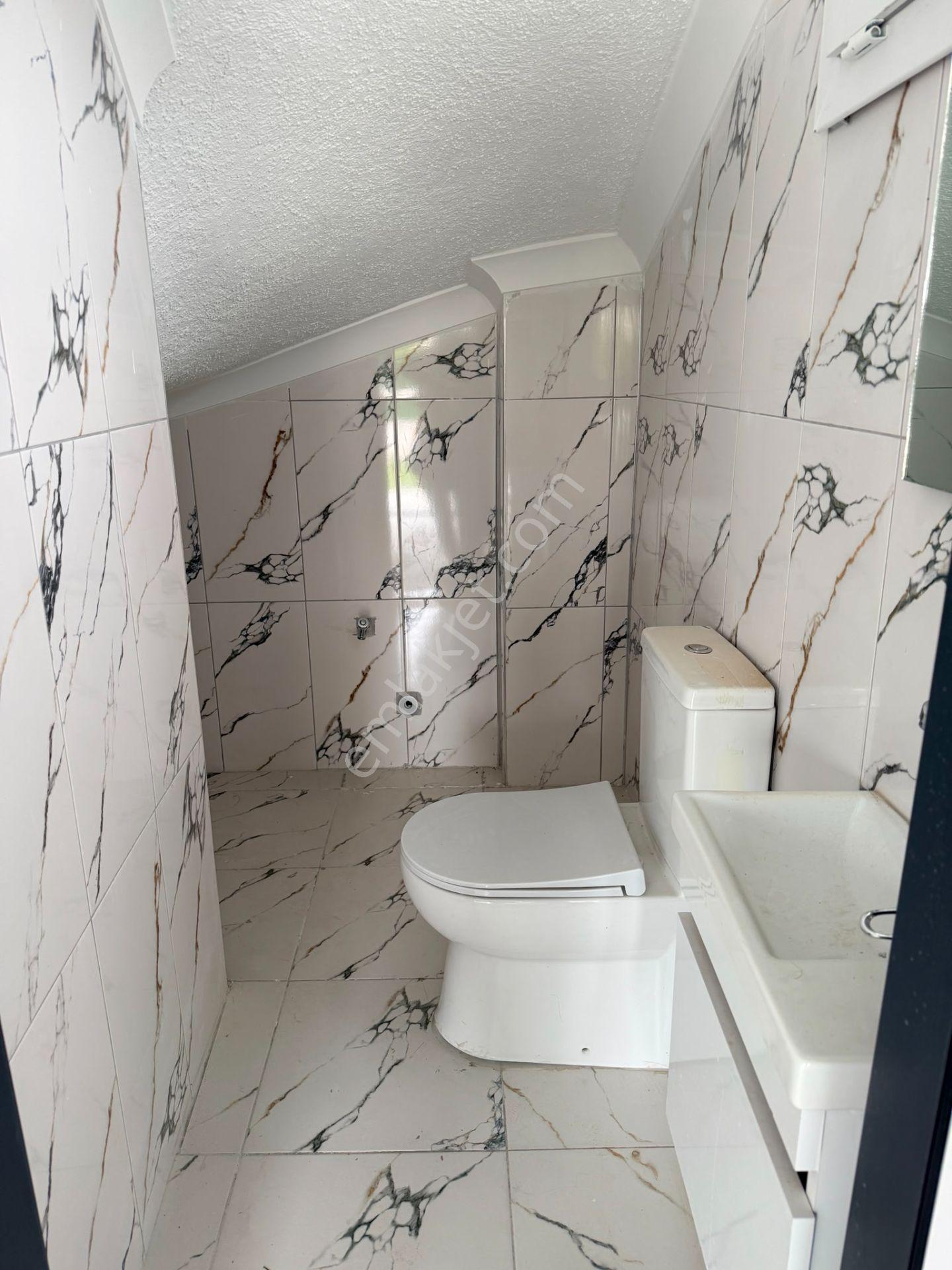 Re/max Lavandadan Yeniçiftlikte 4+1 Triplex Satılık Villa - Görsel 18