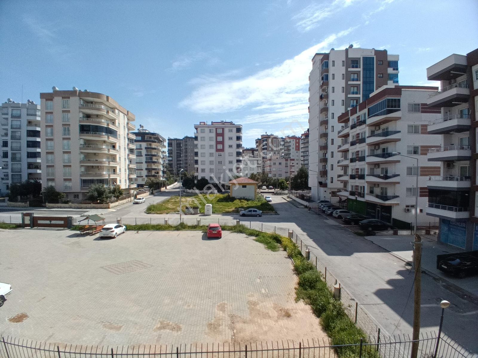 Han Emlaktan Eğriçamda Pazara Anayola Bitişik Site İçi 3+1 - Görsel 9