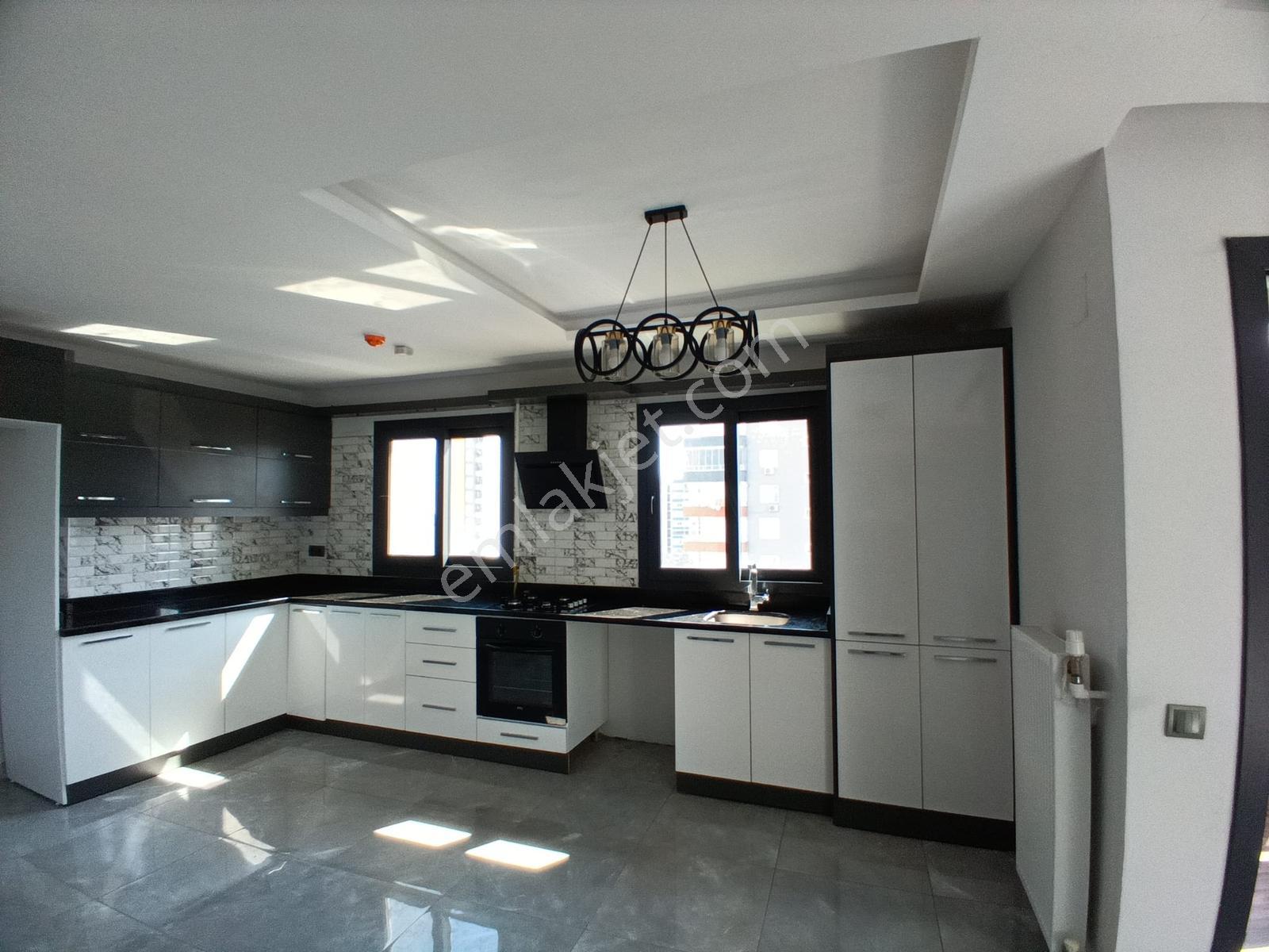 Han Emlak'tan Tece'de Kiralık 2+1 Doğalgazlı Daire - Görsel 10
