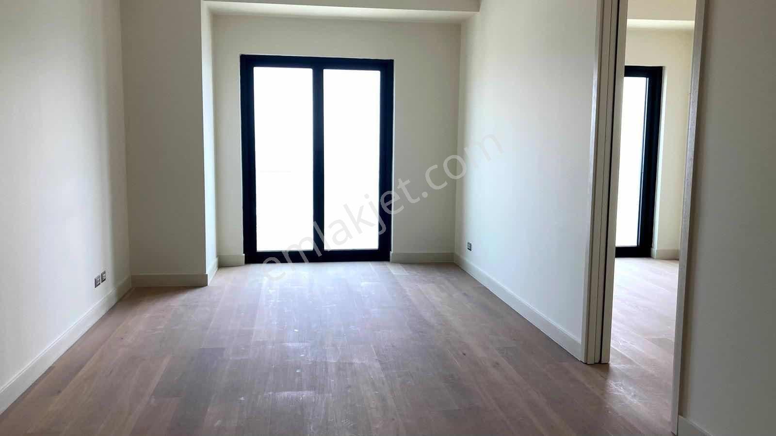 Nurol Life Hiç Kullanılmamış Kiralık Geniş Teraslı 1 + 1 Daire - Görsel 4