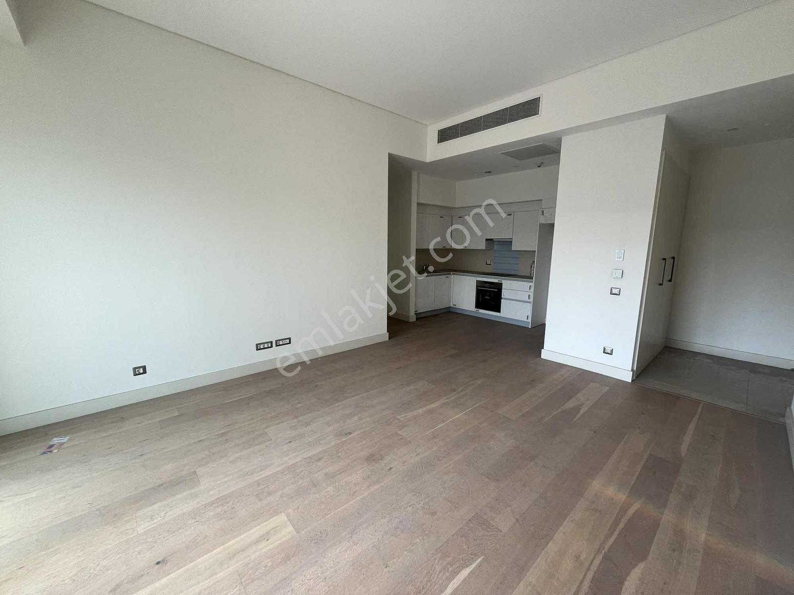 Nurol Life Hiç Kullanılmamış Kiralık Geniş Teraslı 1 + 1 Daire - Görsel 14