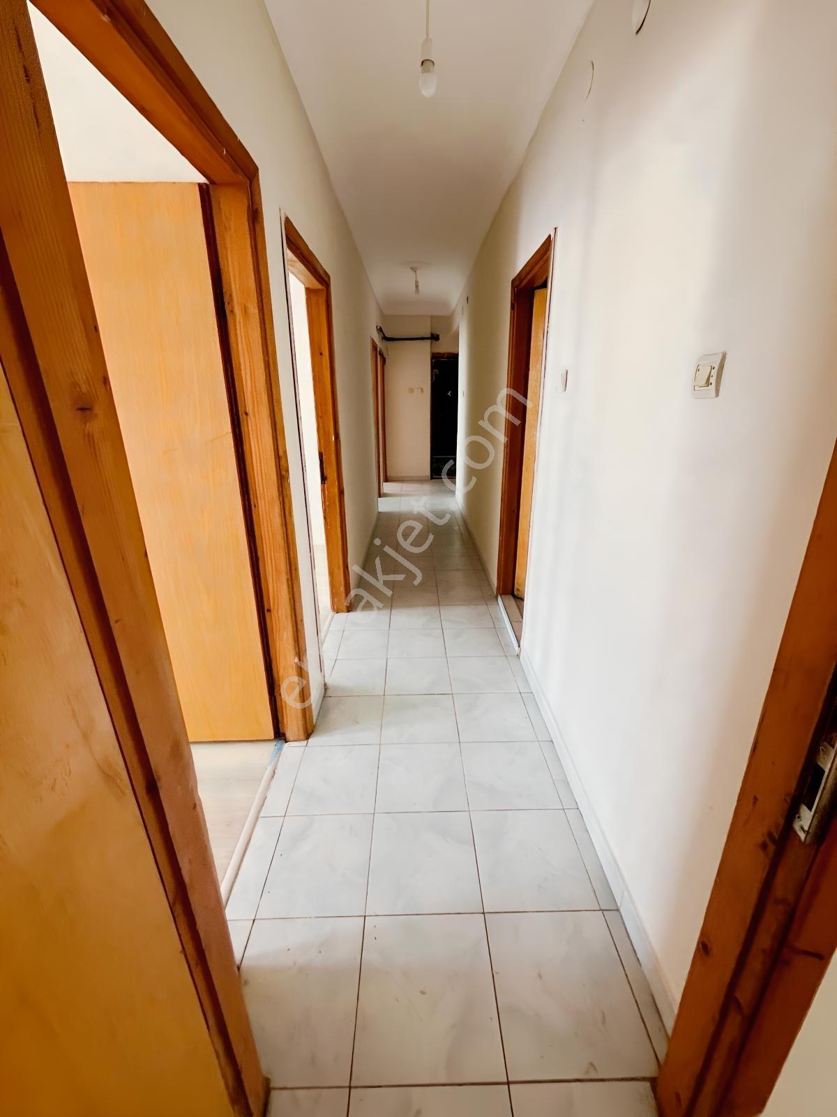 Elit Emlak'tan 100. Yıl Göbeğinde Kiralık 3+1 Yapılı Daire.. - Görsel 11
