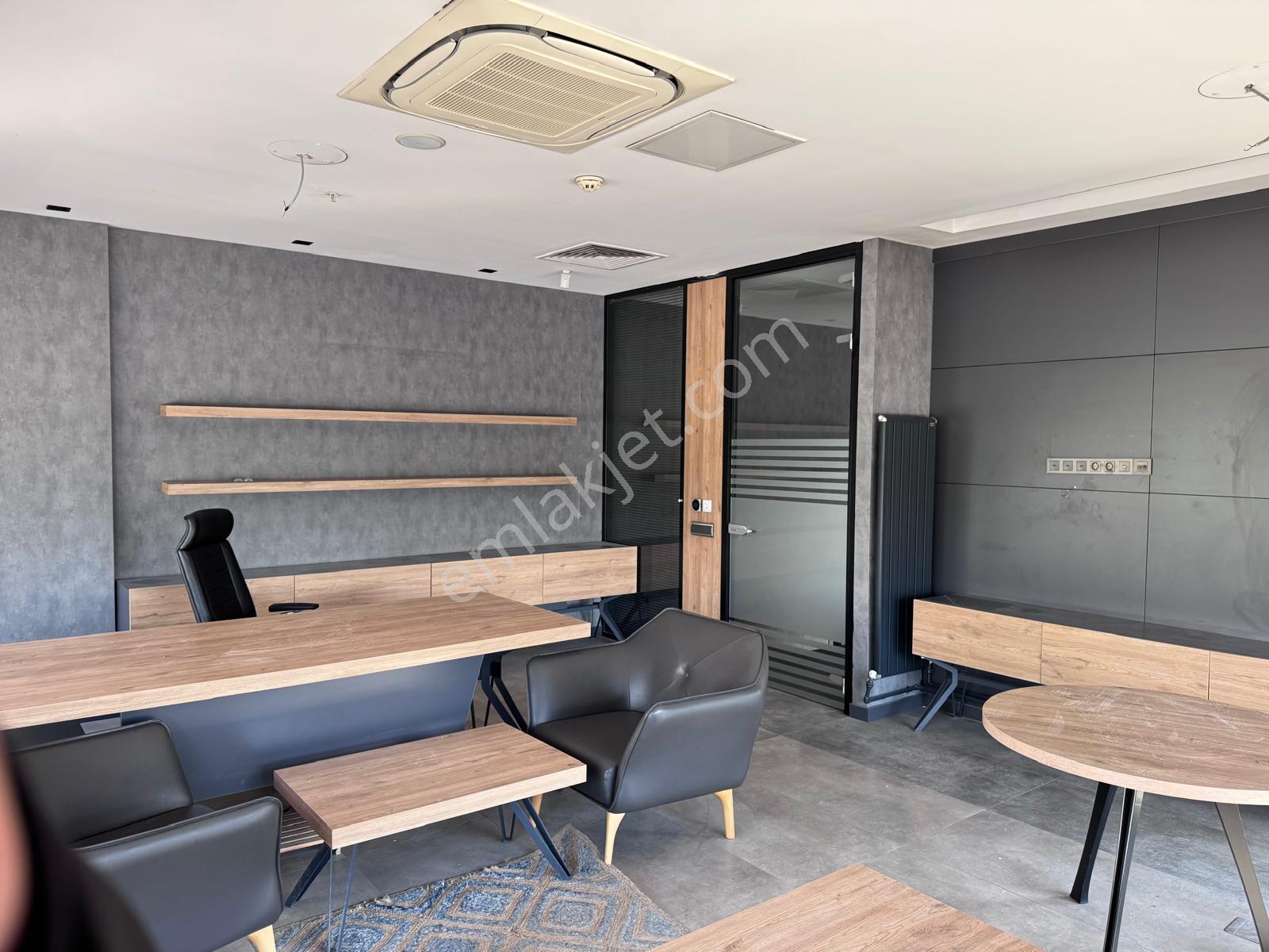 Sahibinden Cadde Üzerinde Köşe Başı 4 Katlı Full Yapılı Dükkan - Görsel 8