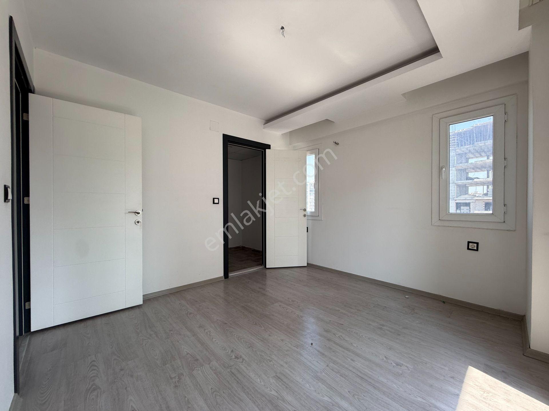 Mithatpaşa Mah. 2+1 85 M2 Yatırımlık Hasarsız Satılık Daire - Görsel 14