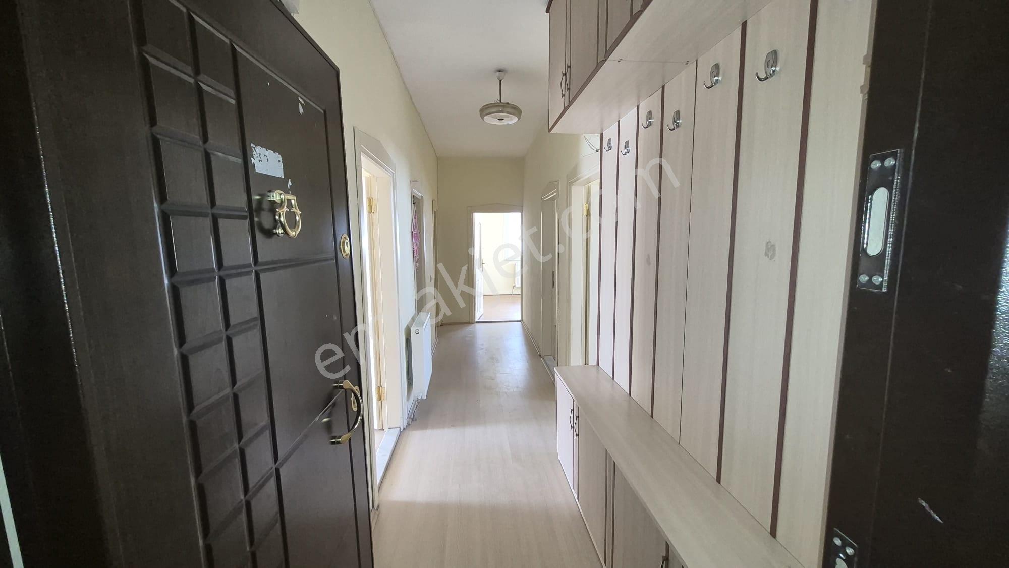 ***emin Emlak Satıyor..** **emin Emlaktan Ahmet Yesevi Mahallesinde Fırsat Satılık 3+1 Daire ***🏠 - Görsel 20