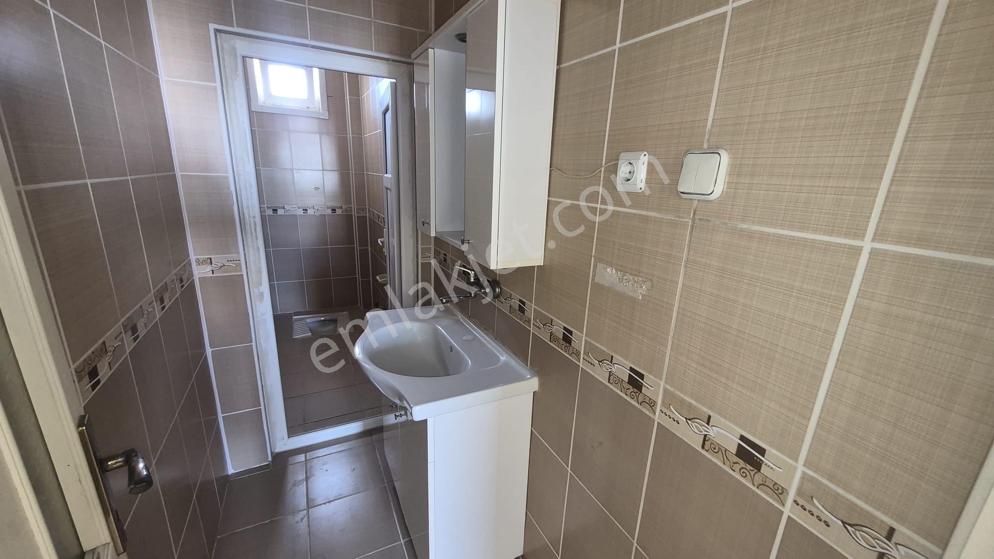 ***emin Emlak Satıyor..** **emin Emlaktan Ahmet Yesevi Mahallesinde Fırsat Satılık 3+1 Daire ***🏠 - Görsel 14