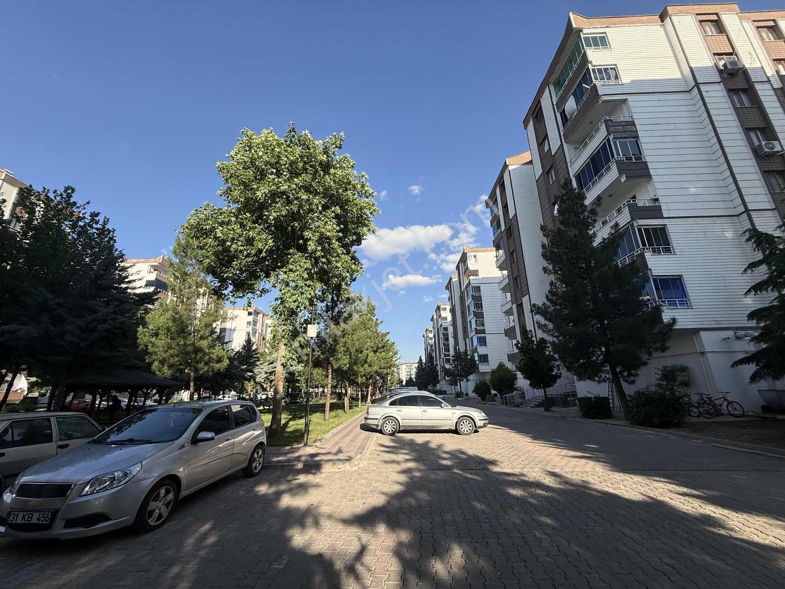 Gökkuşağı Villaları Civarı 3+1 Satılık Daire - Görsel 14