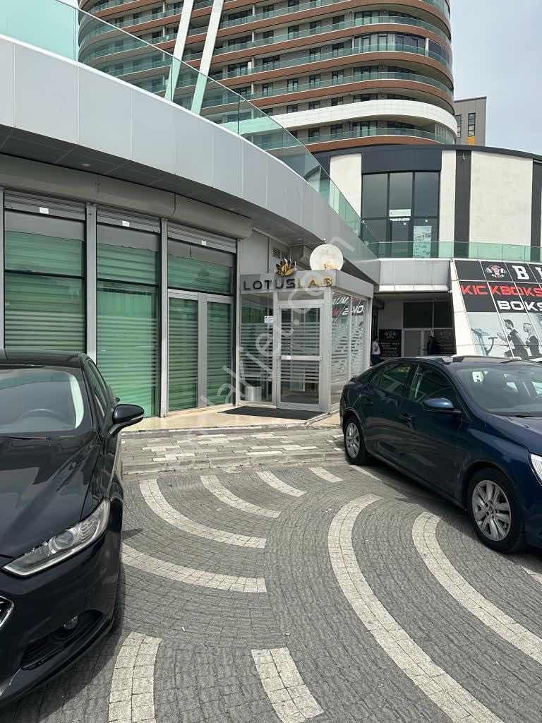 Bahçecity Avm Altı Kurumsal Kiracılı Satılık Dükkan - Görsel 2