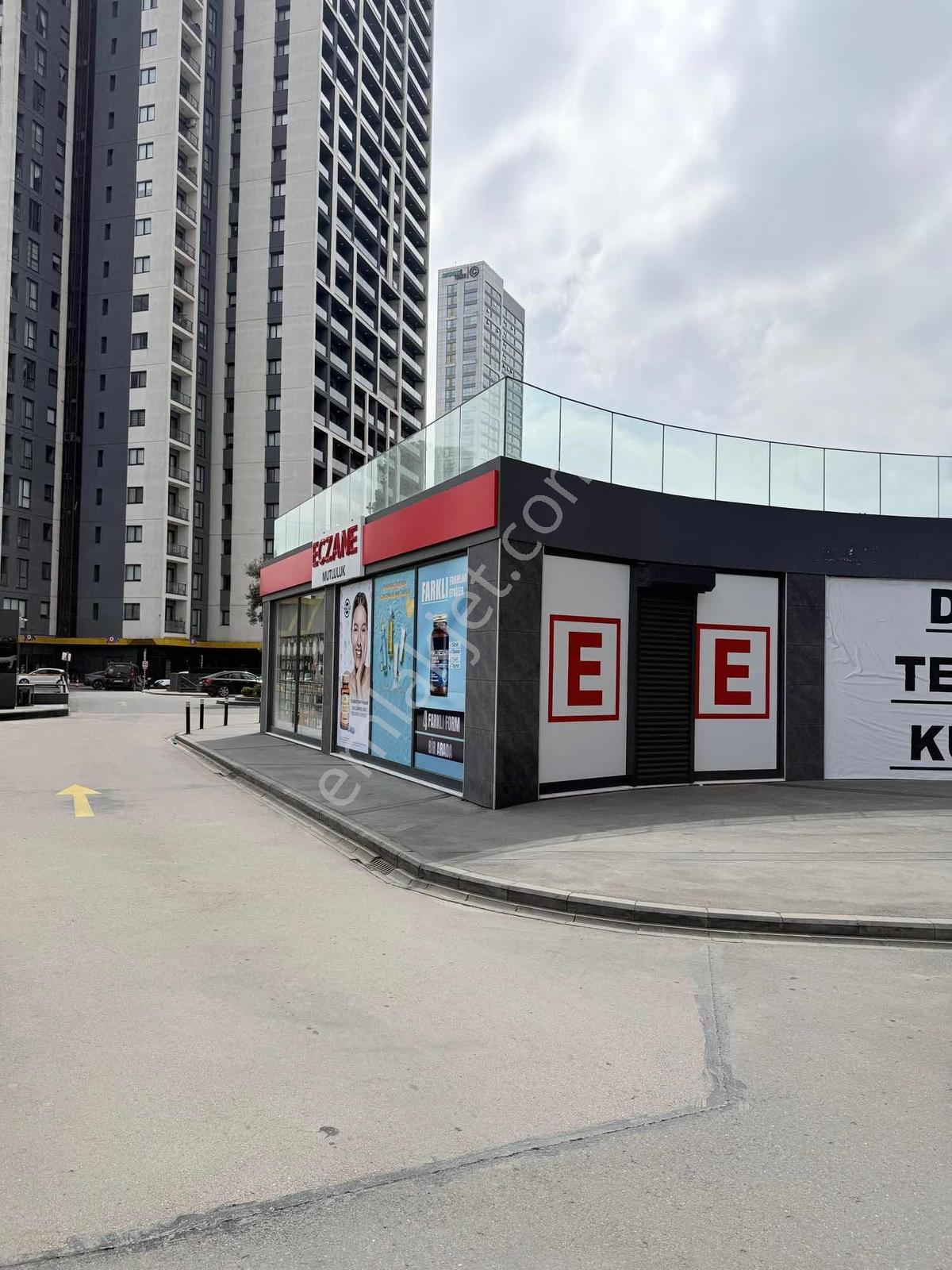 Dap Teras Kulede Kiracılı Satılık Dükkan - Görsel 5