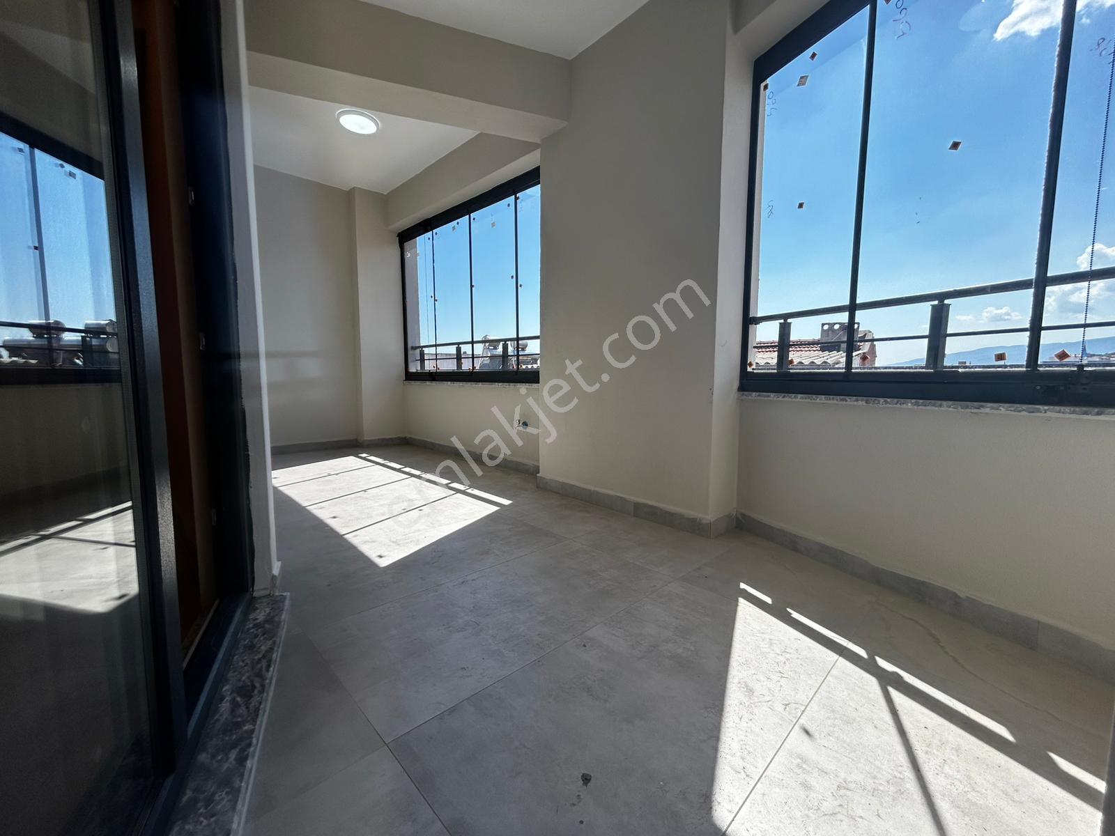 Yüksel'den Turhanbey'de Kapalı Otoparklı 165 M² 2+1 Dubleks - Görsel 17