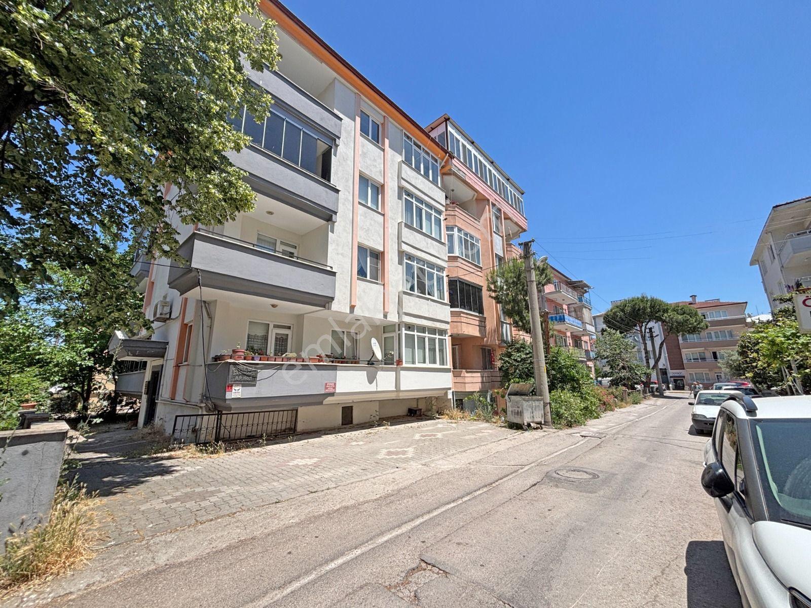 Cb King'den Bahçelievler Mahallesi Satılık 3+1 Daire