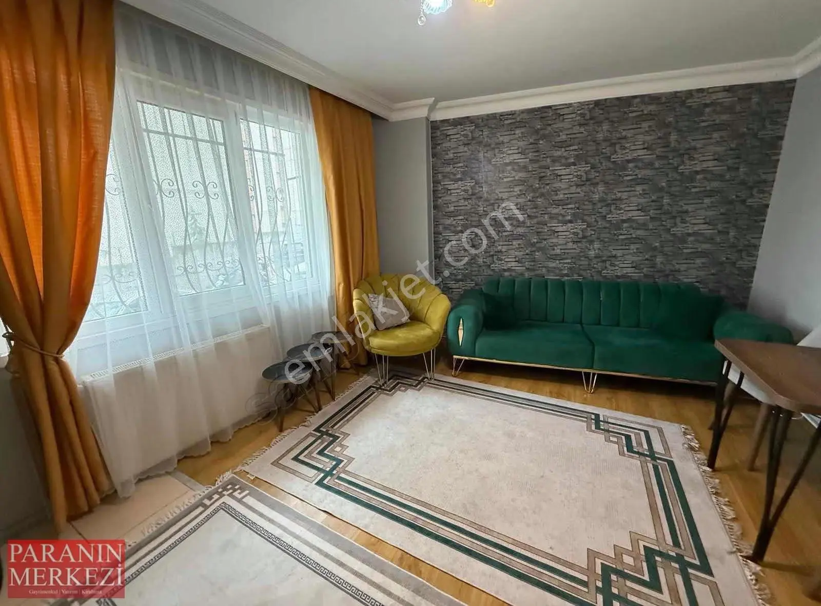 Merkezı Konumda Temız Ferah Eşyalı 2 + 1 Daıre - Görsel 2
