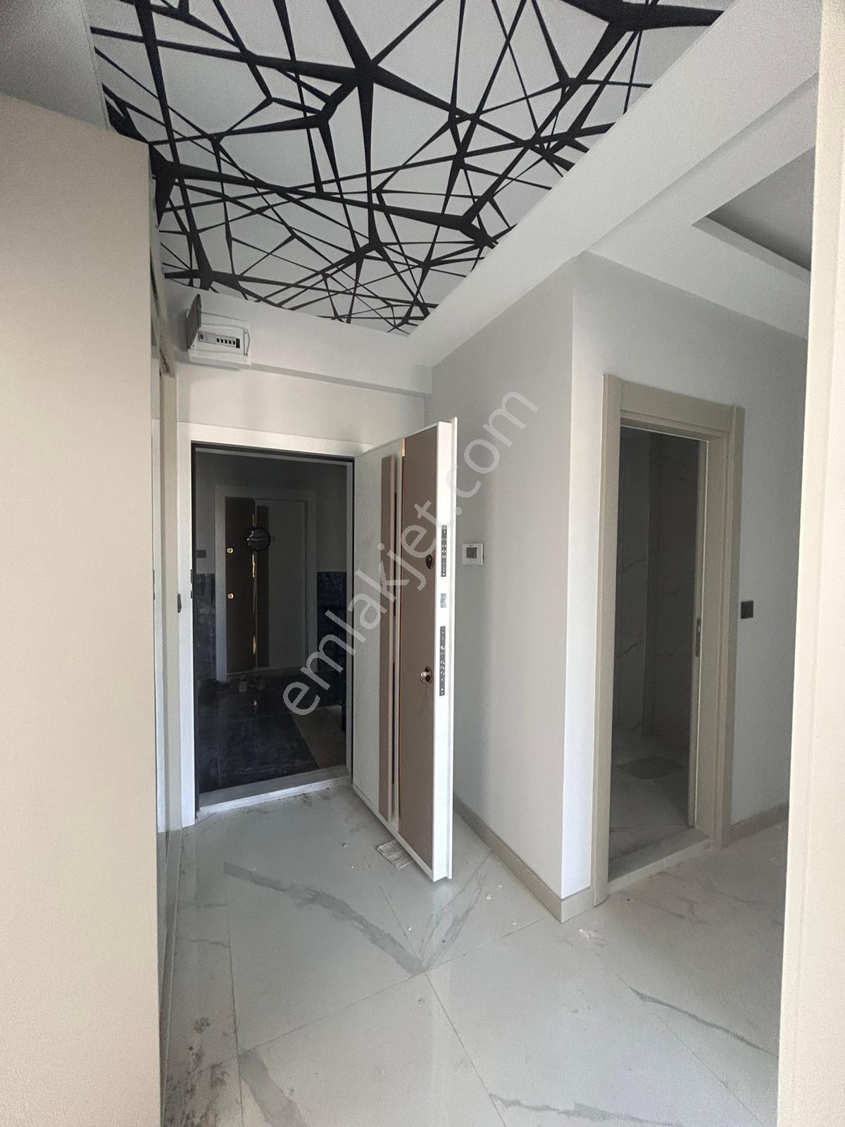 Afyon Üçok Emlaktan Ali İhsan Paşa Mah Kiralık Sıfır 3+1 Lüx Daire - Görsel 10
