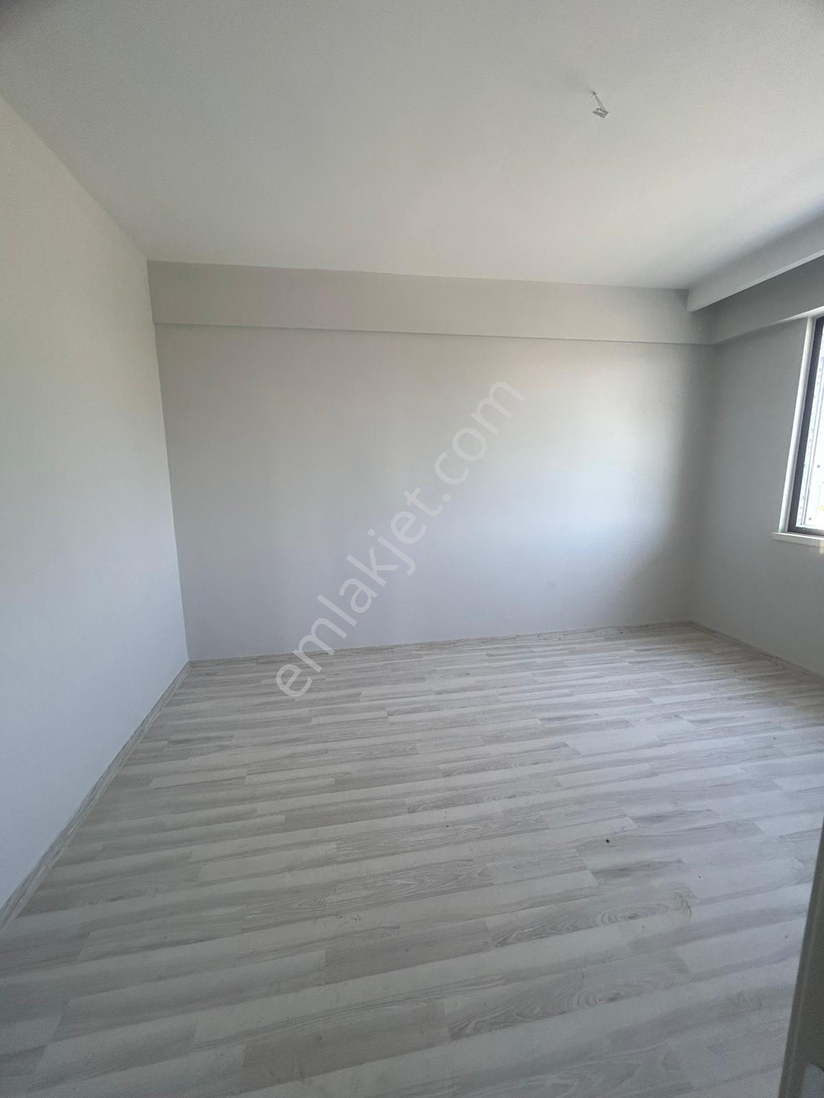 Afyon Üçok Emlaktan Ali İhsan Paşa Mah Kiralık Sıfır 3+1 Lüx Daire - Görsel 16