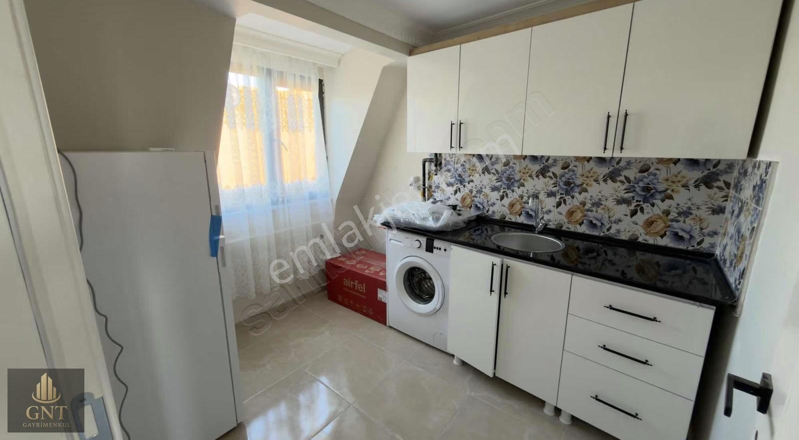 Havalimanına Yakın Sıfır Eşyalı 1+1 / 5 Adet Kiralık Daire - Görsel 5