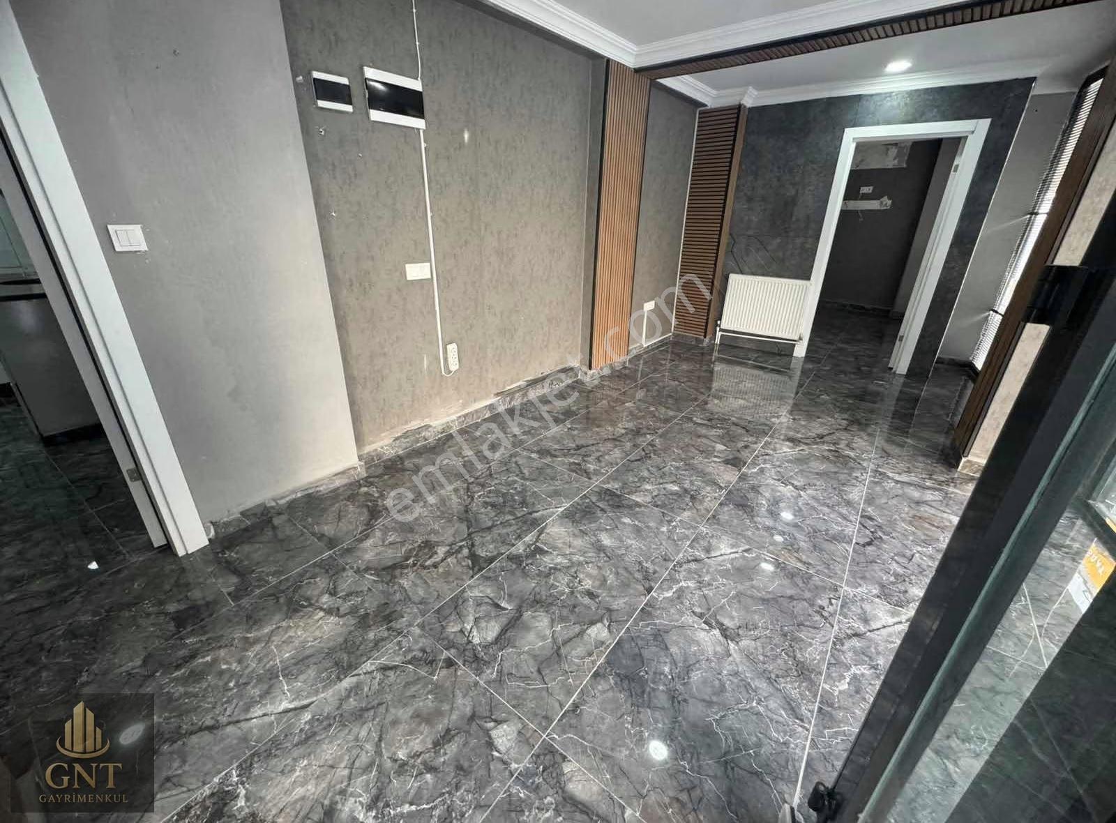 Arnavutköy Merkezde Kiralık Dükkan - Görsel 15