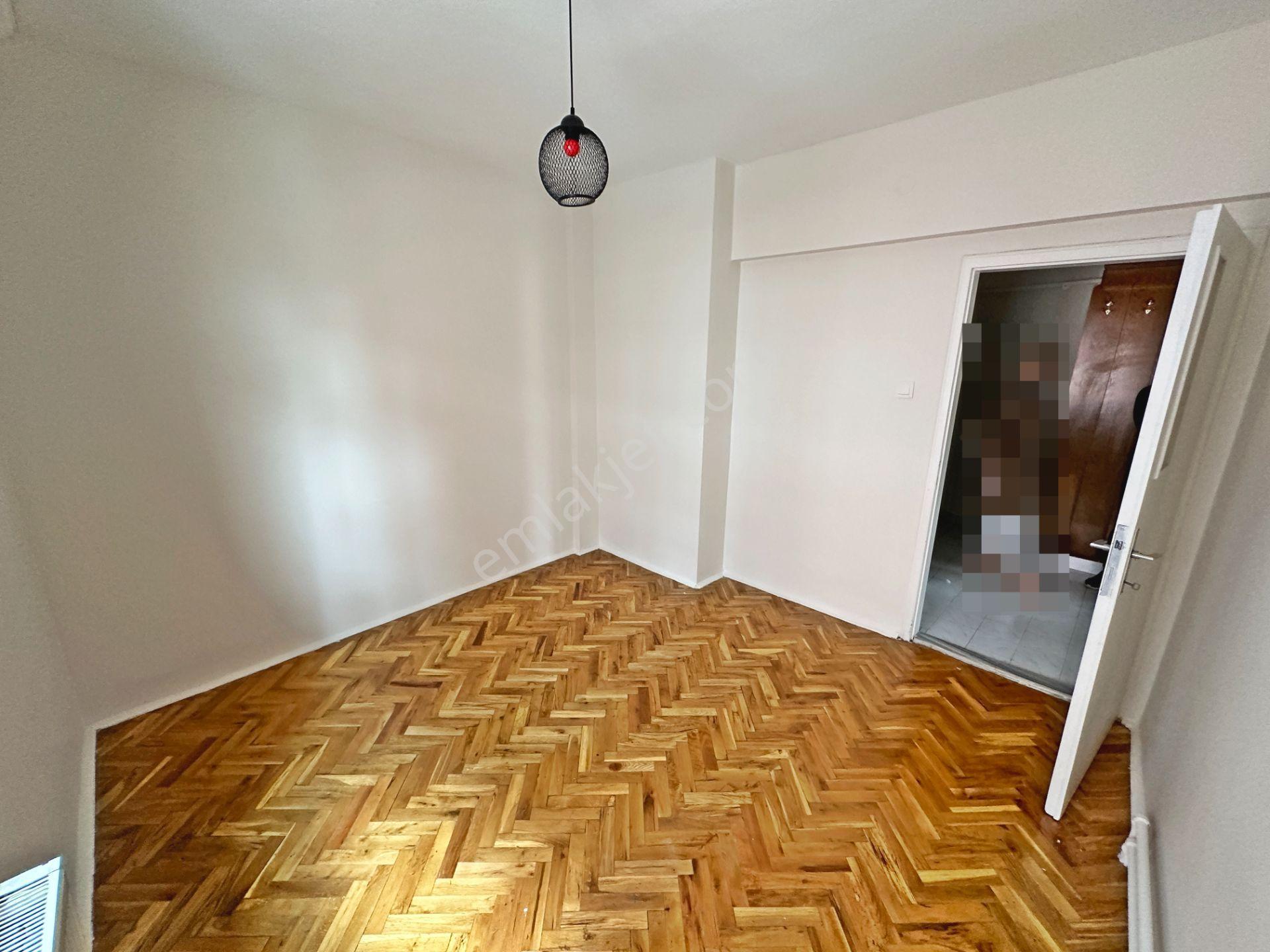 Saimekadın Göbekte Katta Manzaralı Bakımlı 3+1 Kiralık Daire - Görsel 20