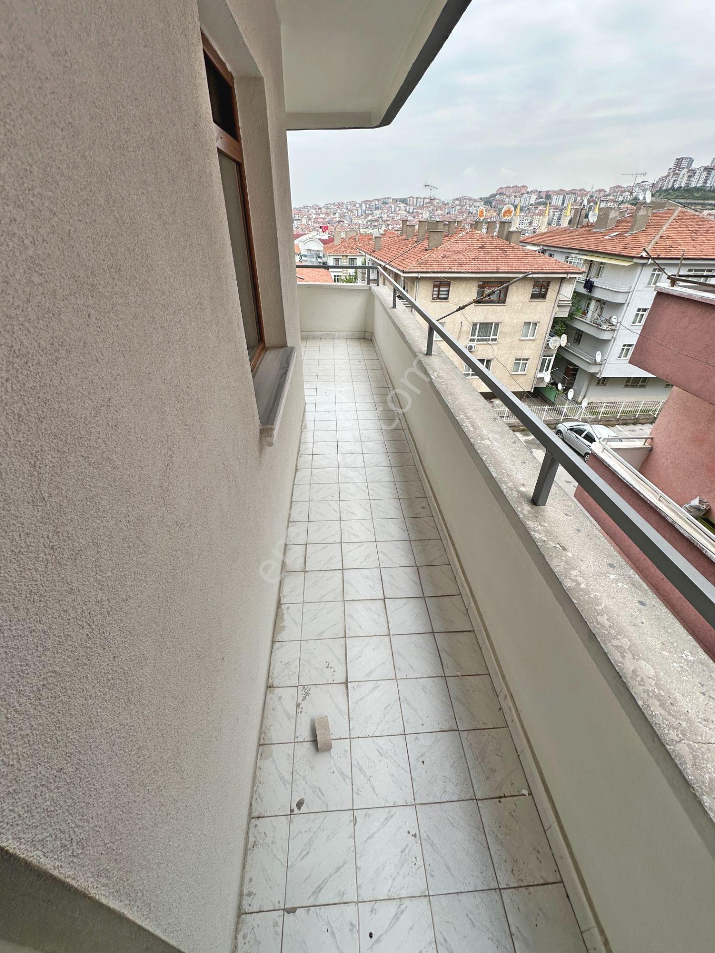 Saimekadın Göbekte Katta Manzaralı Bakımlı 3+1 Kiralık Daire - Görsel 16