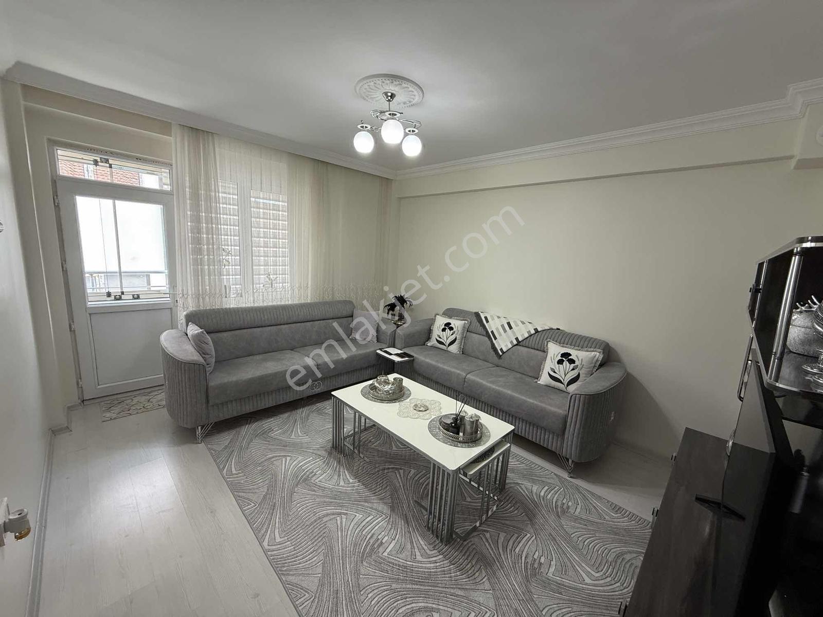 71evler Mah. Ertaş Caddesi Yakını 2+0 80m2 Daire - Görsel 2