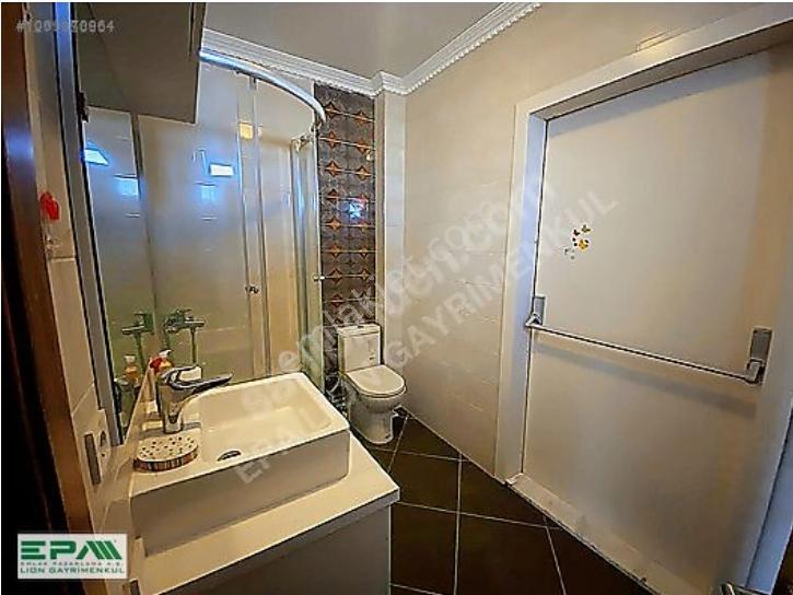 Ümraniye Mehmetakif Site İçinde 2+1 Arakat Büyük Daire/for Sale - Görsel 7