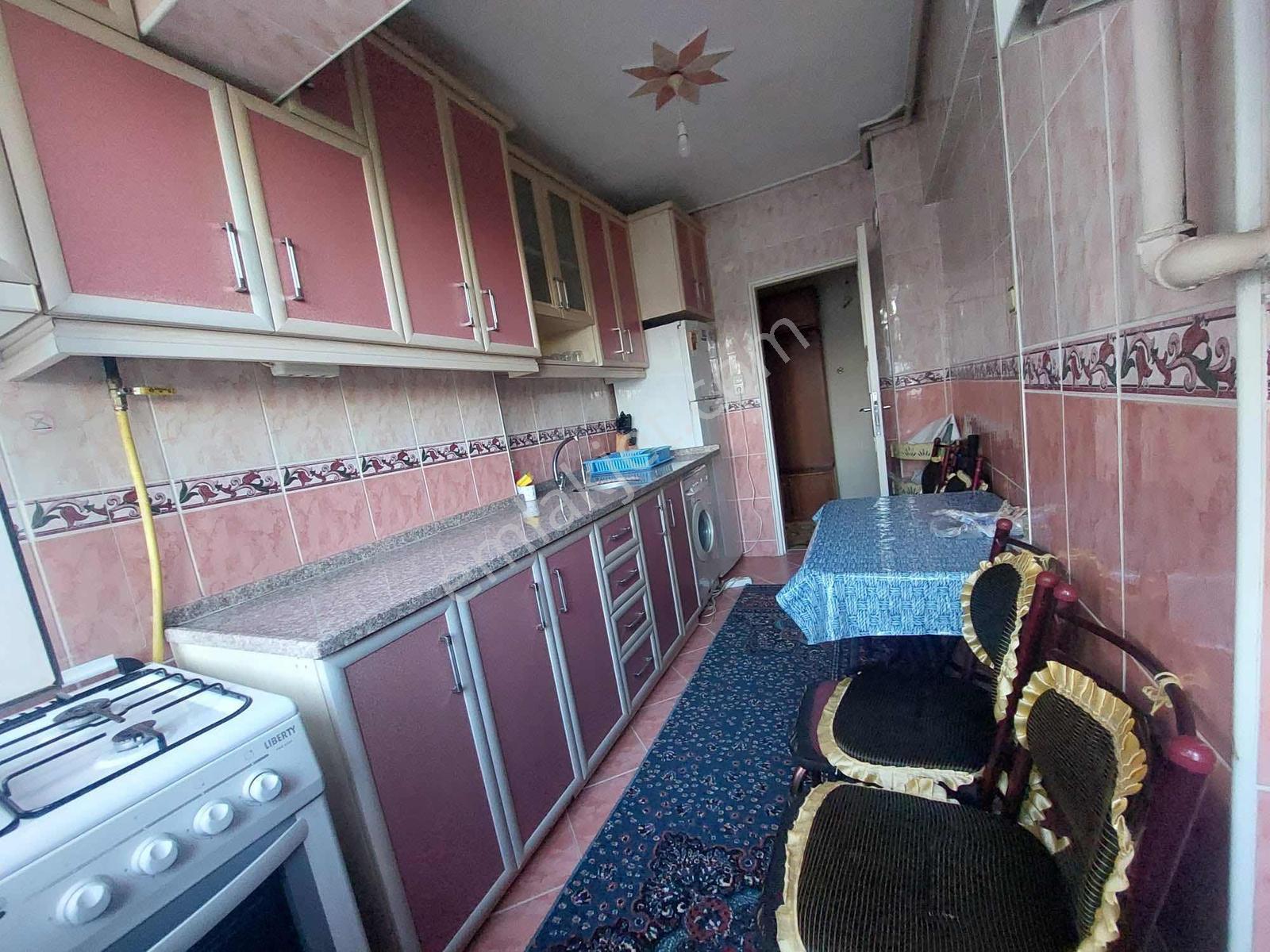 Göçmen Konutlarında Full Eşyalı 2+1 Kiralık Daire - Görsel 14