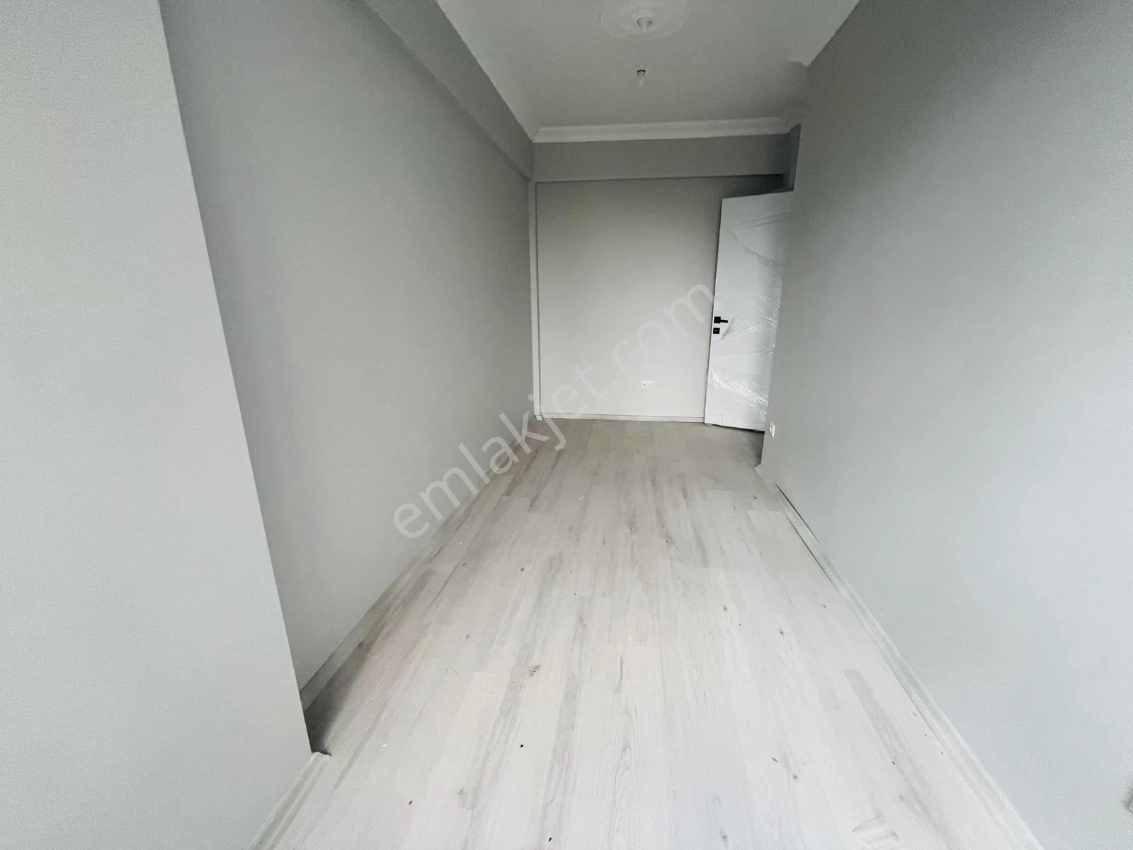 Işık'dan Menderes'de Krediye Uygun Sıfır Arakat 3+1 Daire - Görsel 21