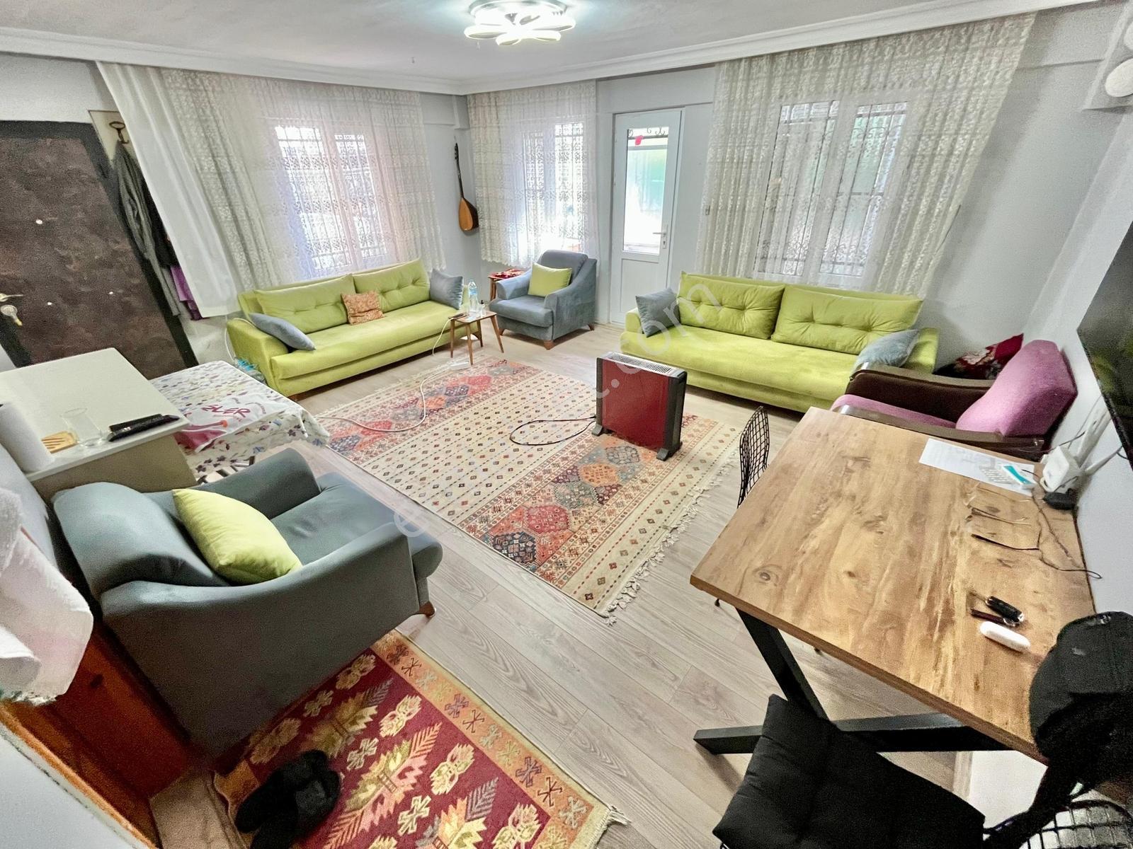 Gümüş'den Akçay'da Çift Mutfaklı Fırsat Fiyata Bahçeli 3+1 Villa - Görsel 23