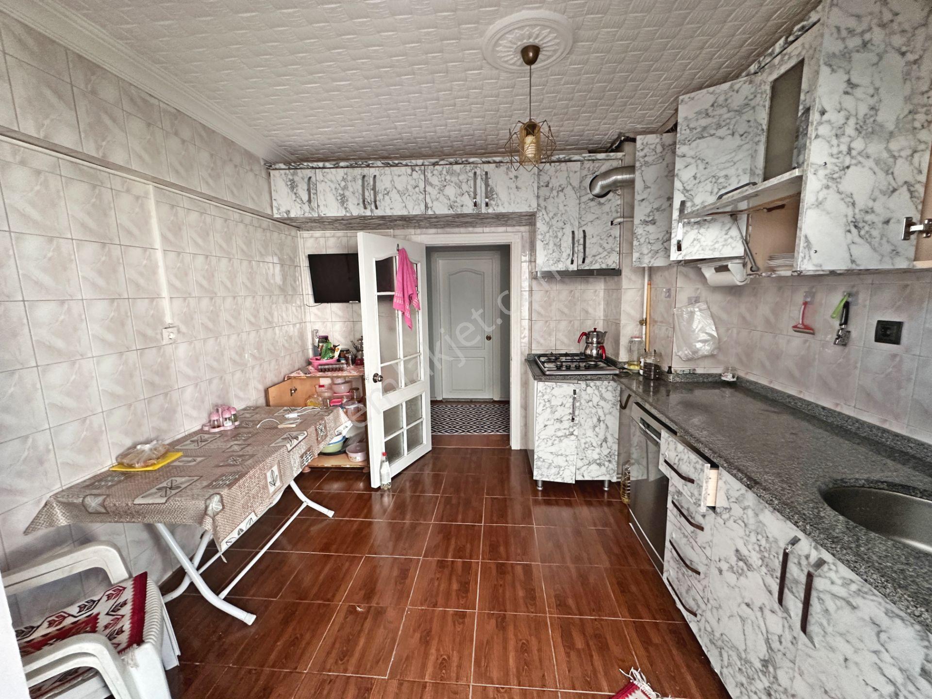 Hürel Düzlükte Koşu Yolu Yakını 5+1 Full Yapılı Dublex Daire - Görsel 10