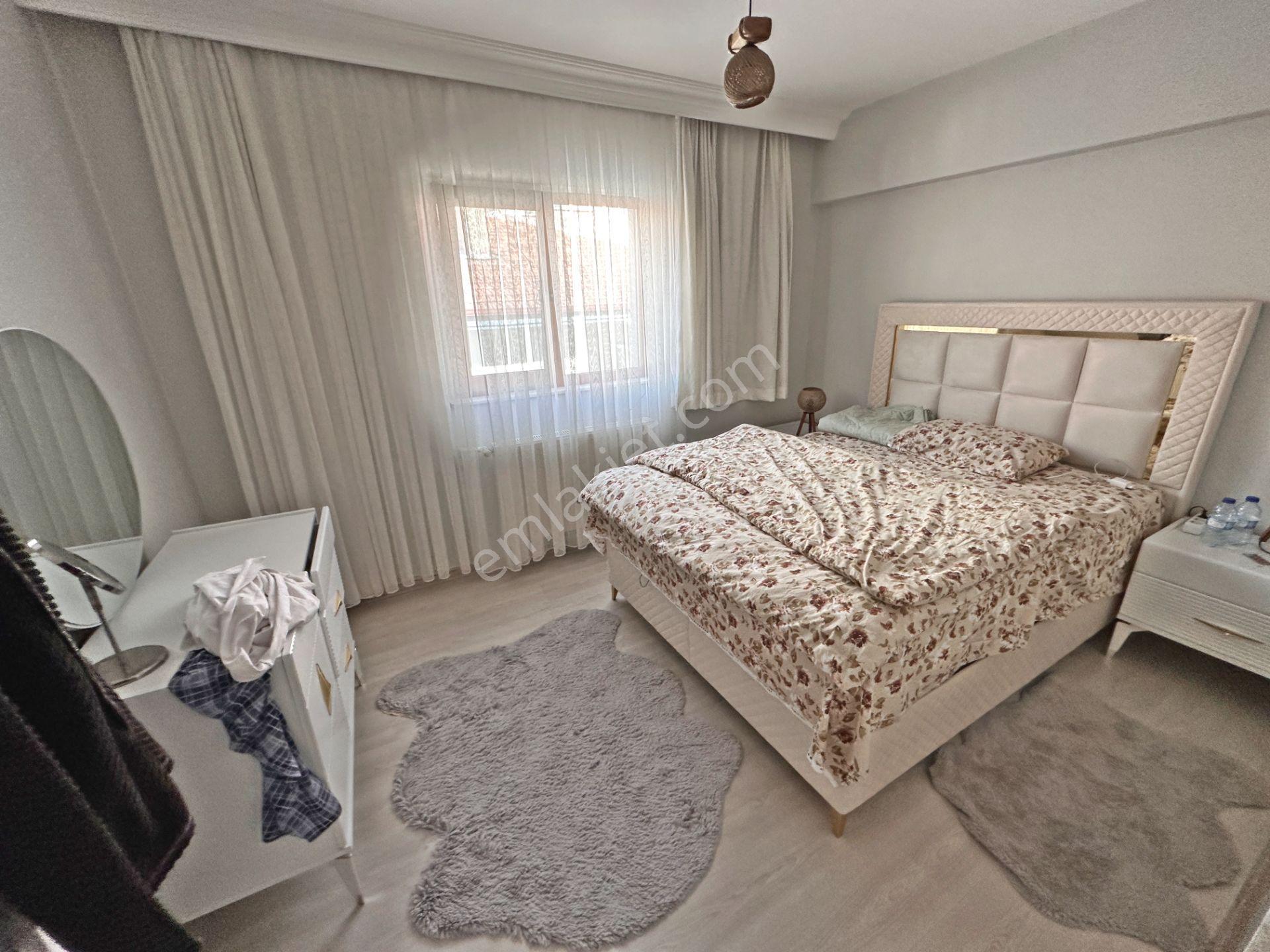 Hürel Düzlükte Koşu Yolu Yakını 5+1 Full Yapılı Dublex Daire - Görsel 28