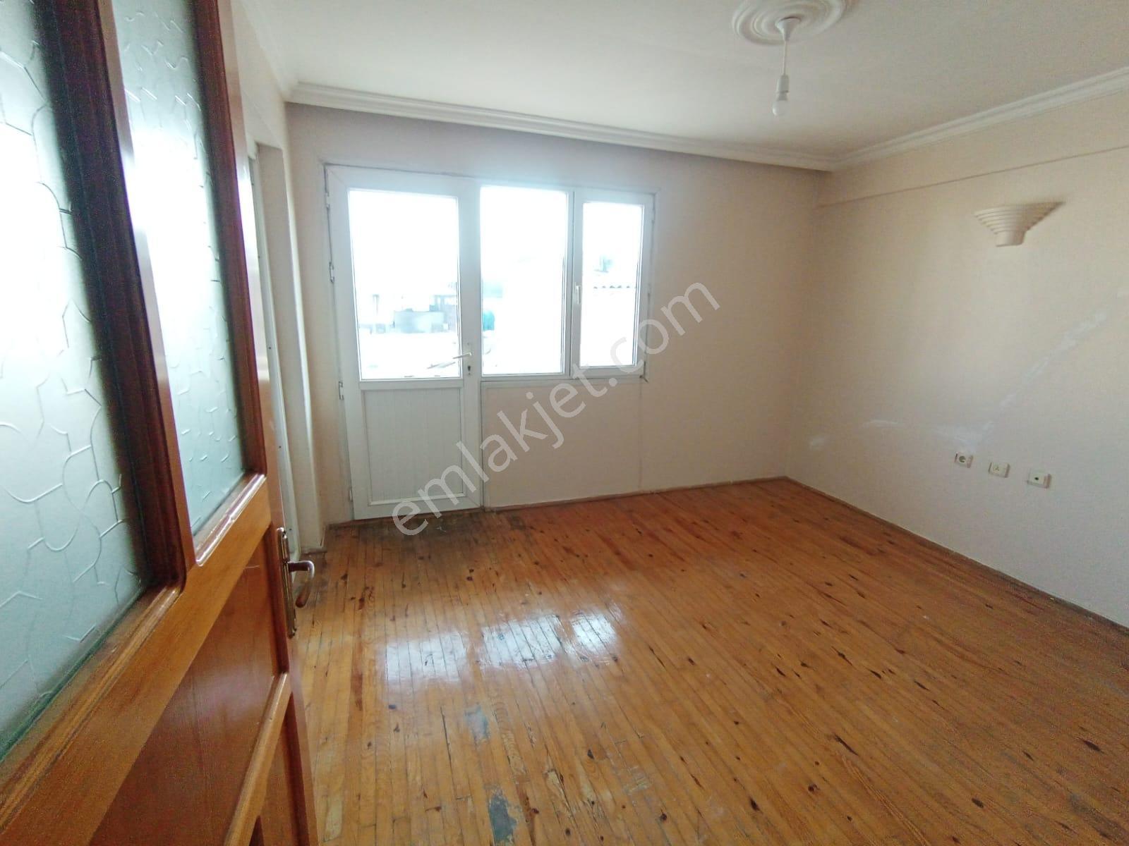 Karabağlar Barış Mh. Eserkent Yakını 2+1 120 M2 Doğalğazlı Kiralık Daire - Görsel 13