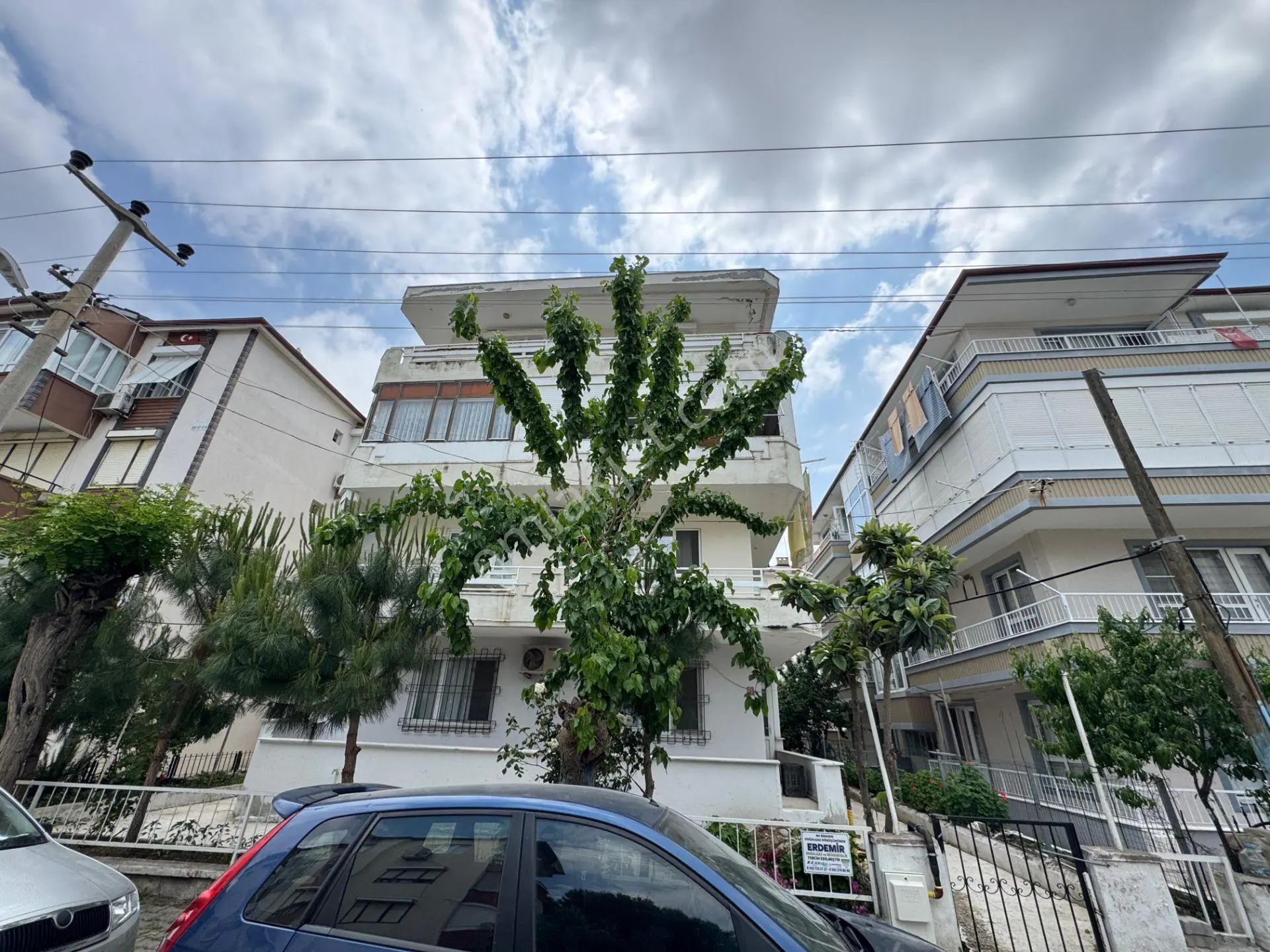 🏡 Referans'tan Akçay Merkez'de Denize 200 Mt Eşyalı 2+1 Daire